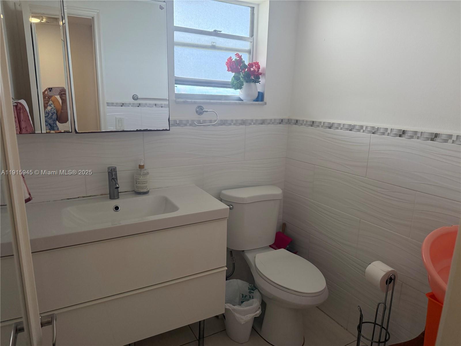 Photo of 319 14th Ave  #603, Hallandale Beach, Florida, 33009 - 