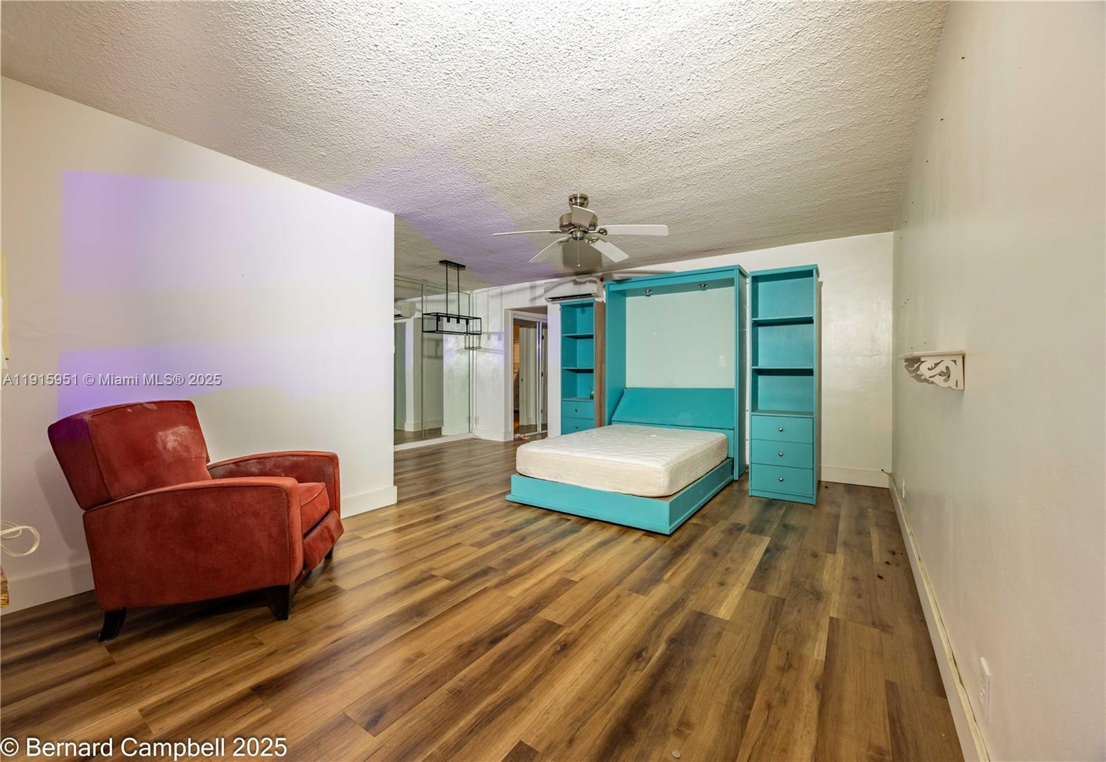 See details 15A 1 / 1 650 sq. ft. $ 2025-11-18 0 Photo