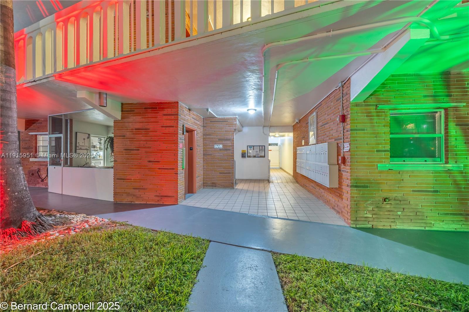 See details 15A 1 / 1 650 sq. ft. $ 2025-11-18 0 Photo