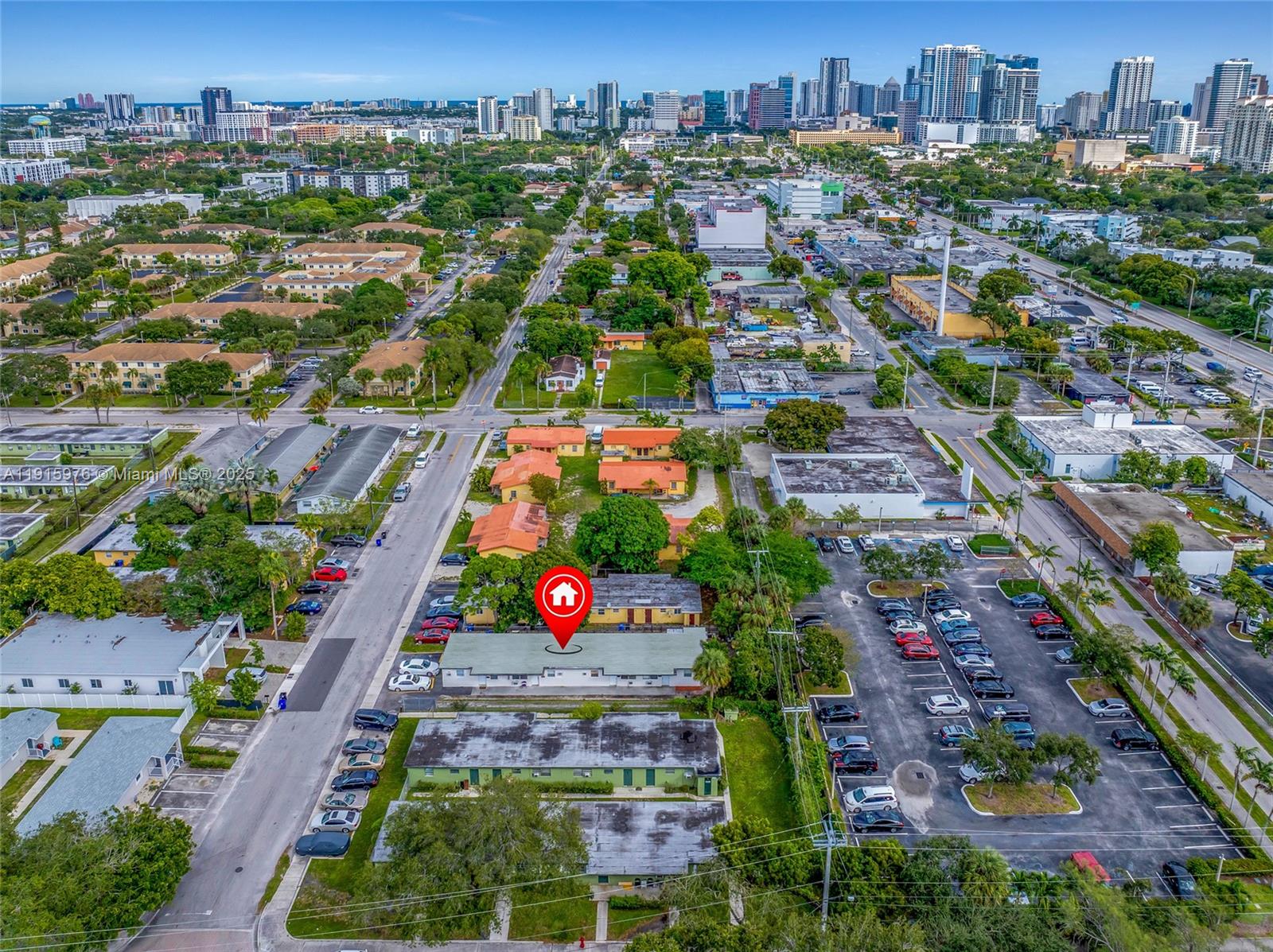   /  2348 sq. ft. $ 2025-11-18 0 Photo