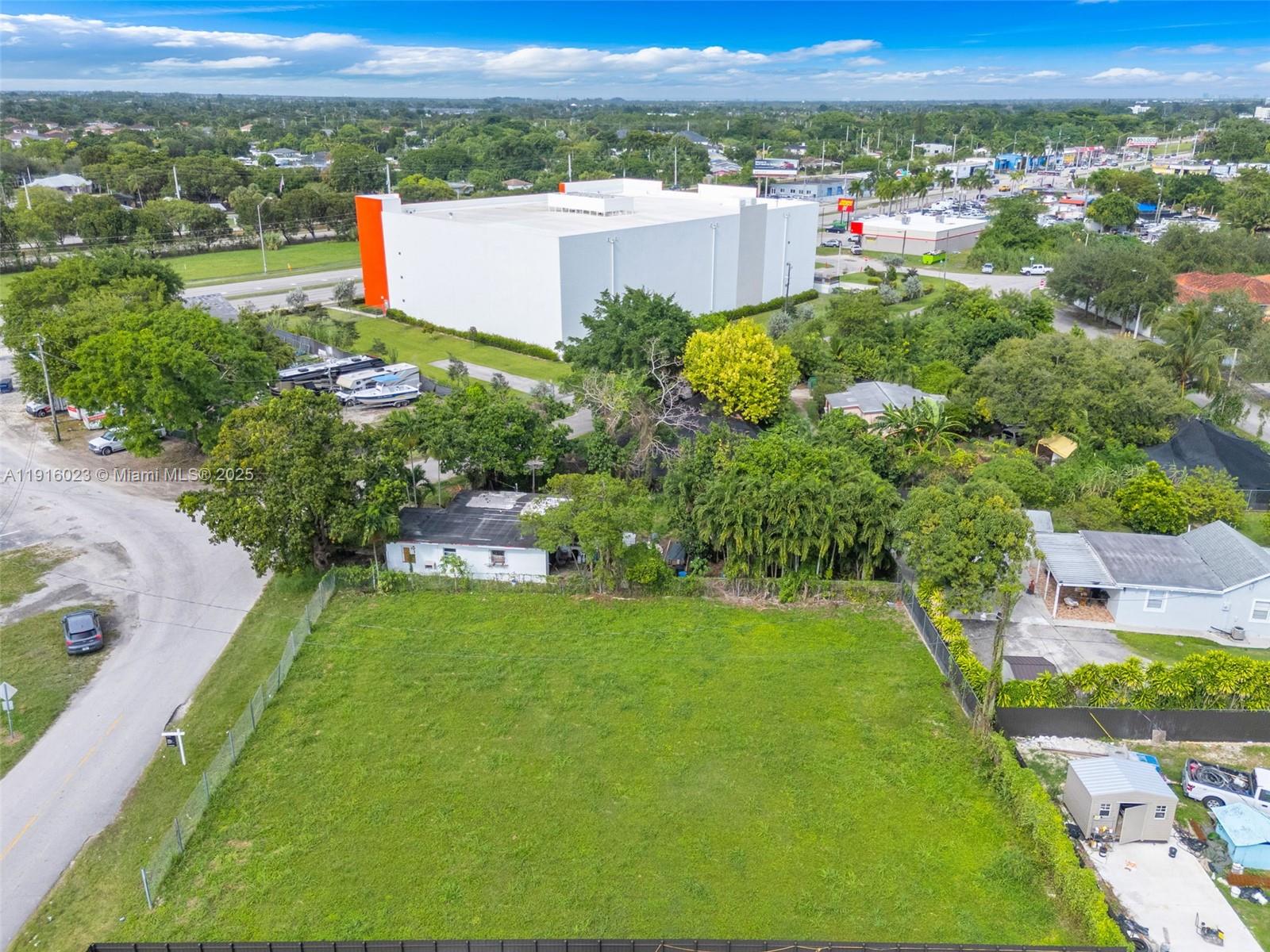   /   sq. ft. $ 2025-11-18 0 Photo