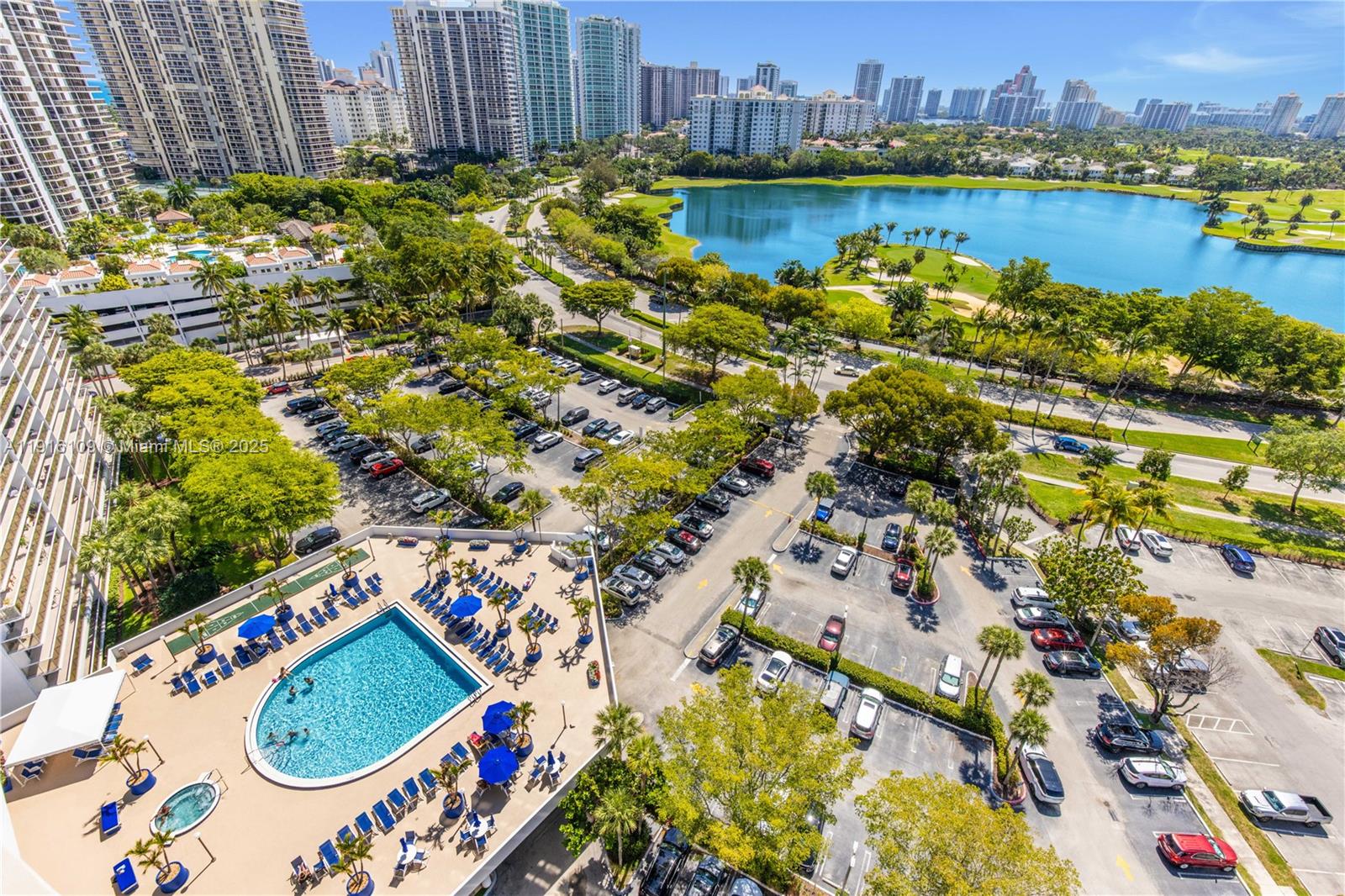 Photo of 3701 Country Club Dr  #1805, Aventura, Florida, 33180 - 