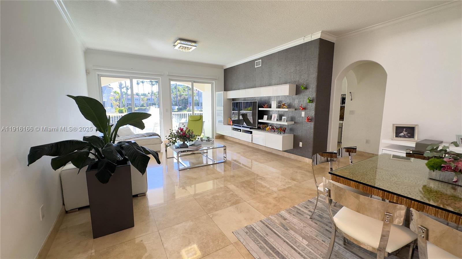 Photo of 3024 210th St (3024), Aventura, Florida, 33180 -