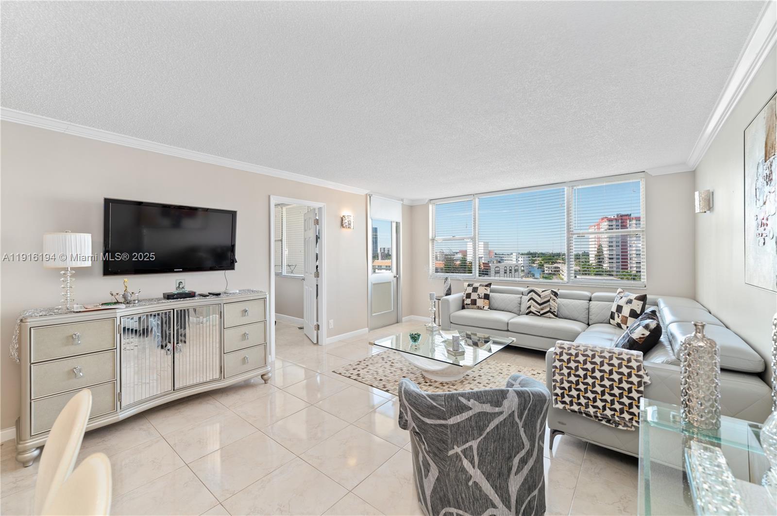 Photo of 3180 Ocean Dr  #618, Hallandale Beach, Florida, 33009 - 
