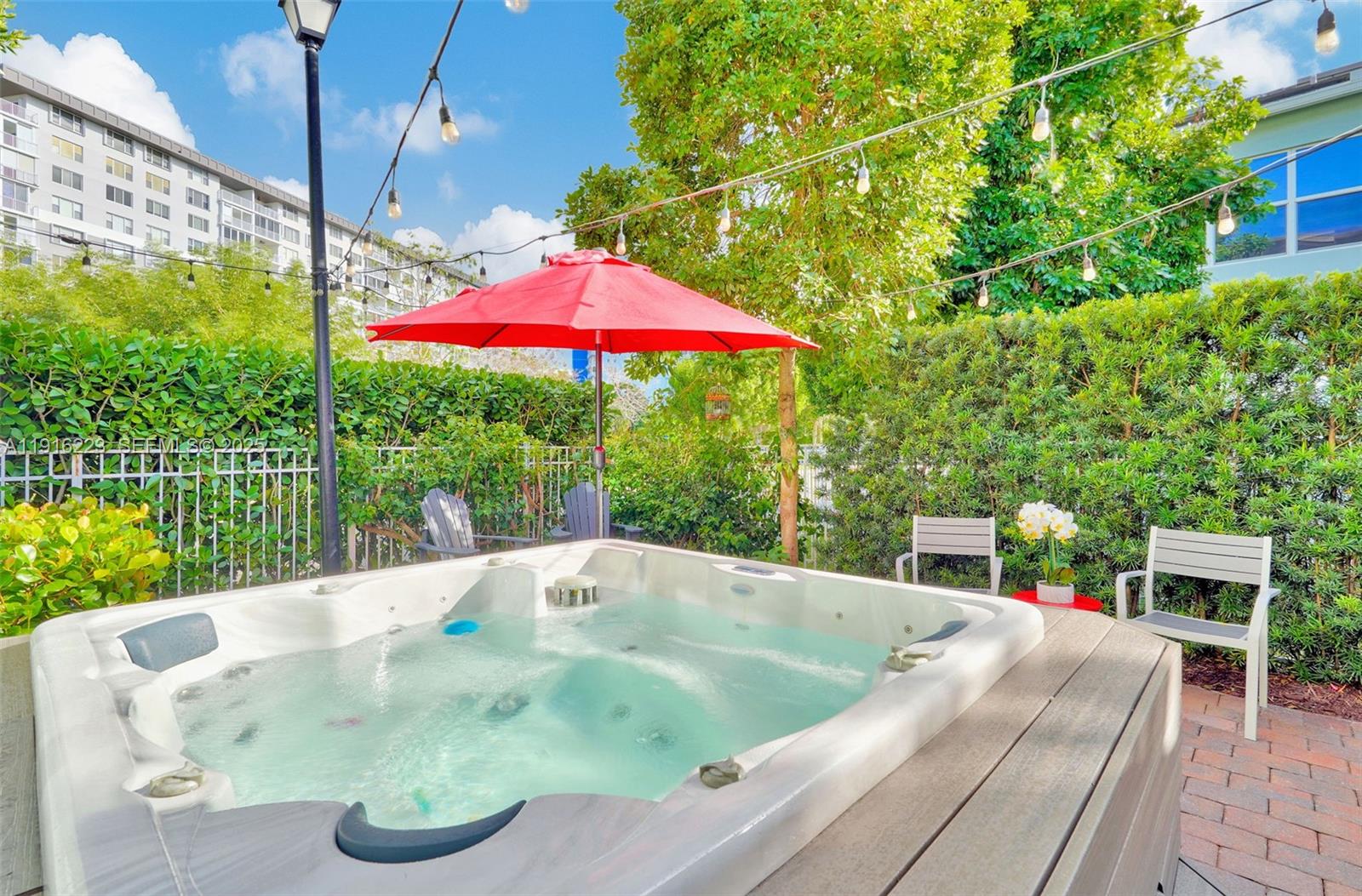 Ver detalles 3936 3 / 3 1769 sq. ft. $ 2025-11-18 0 foto