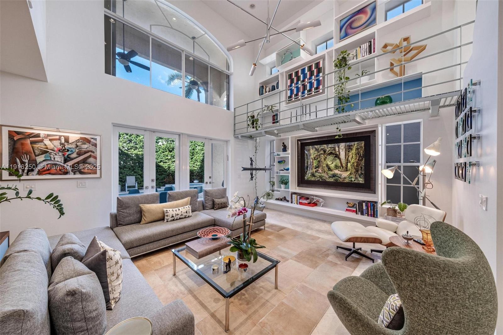 Photo of 3965 194th Ln (3965), Sunny Isles Beach, Florida, 33160 -