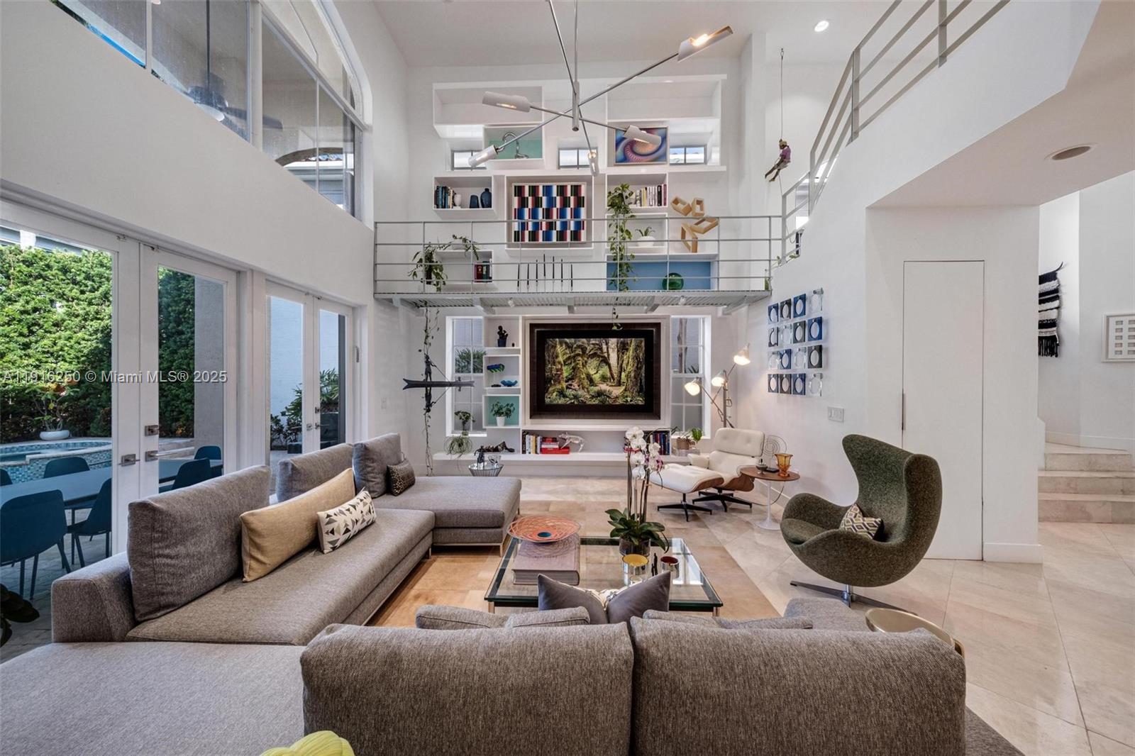 Photo of 3965 194th Ln (3965), Sunny Isles Beach, Florida, 33160 -