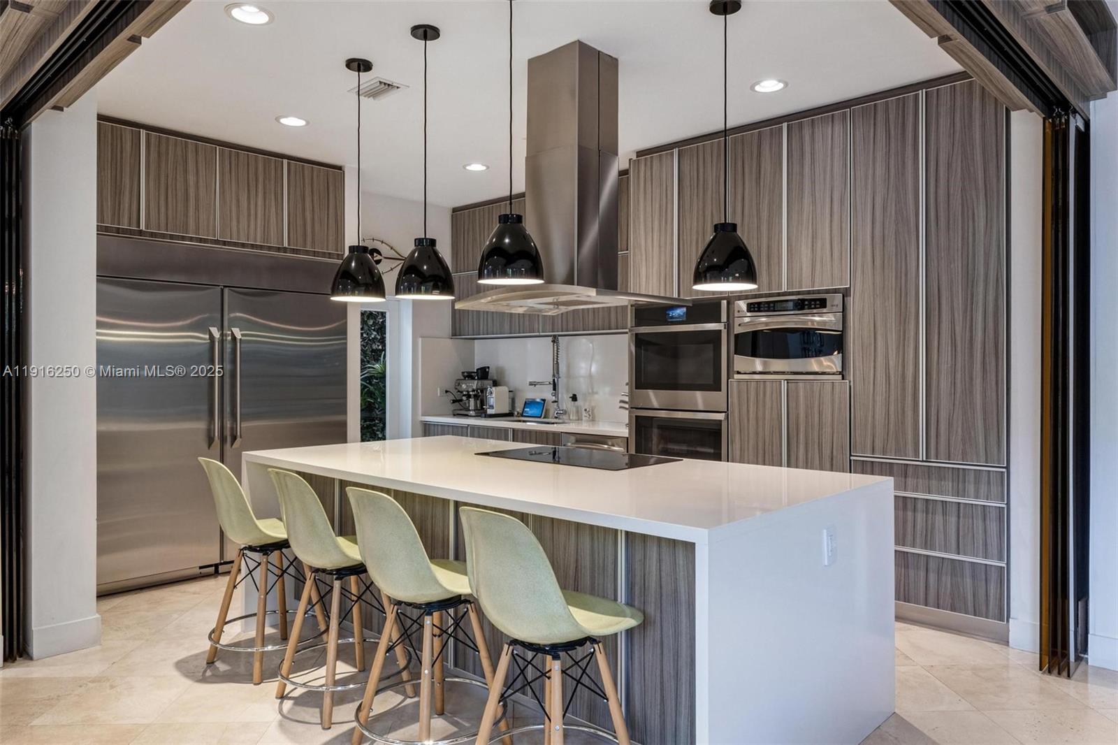 Photo of 3965 194th Ln (3965), Sunny Isles Beach, Florida, 33160 -