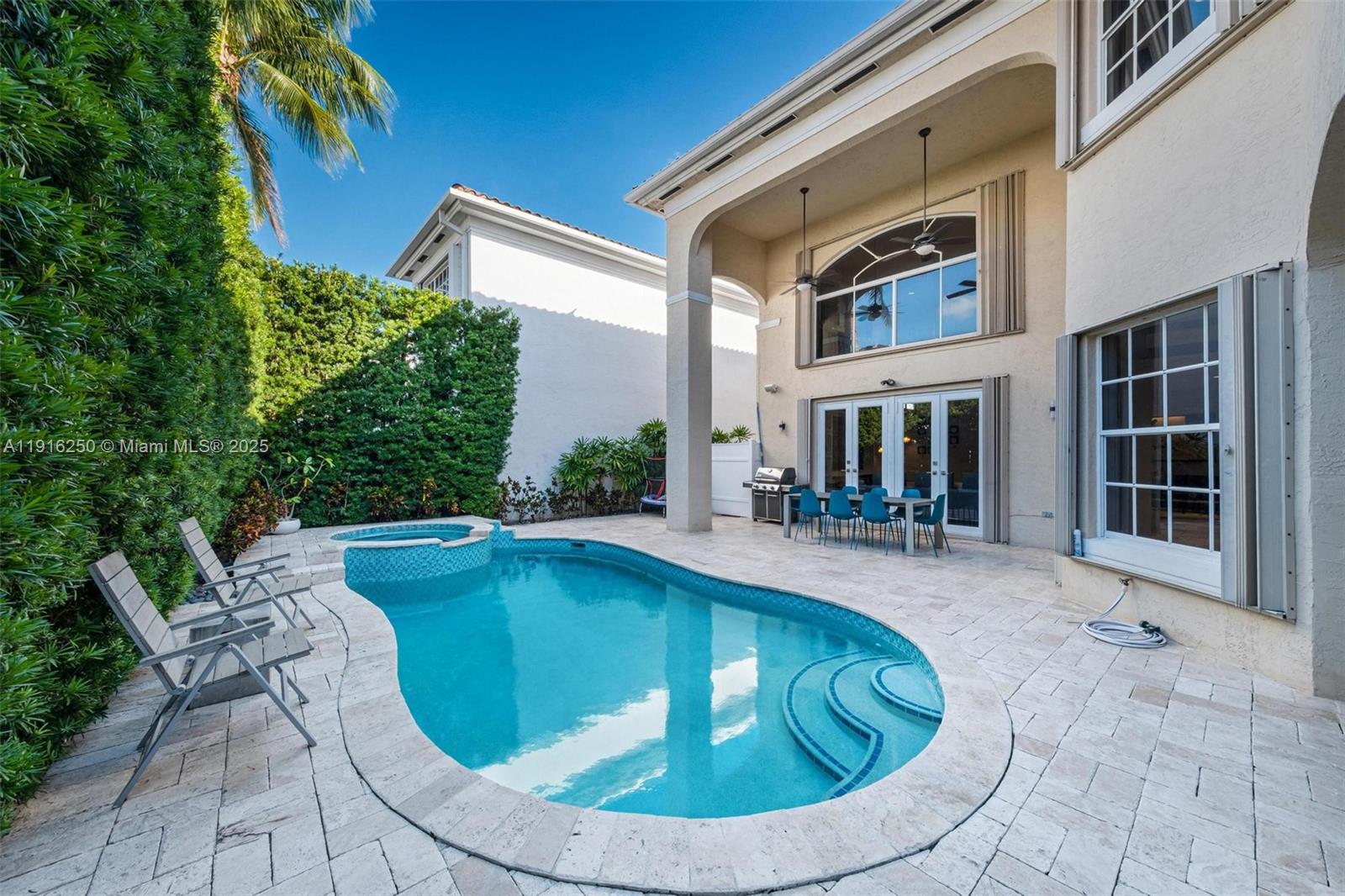 Photo of 3965 194th Ln (3965), Sunny Isles Beach, Florida, 33160 -