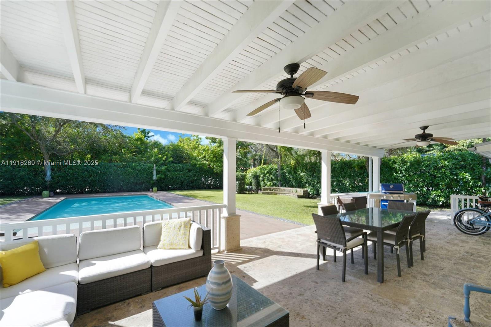   /   sq. ft. $ 2025-11-18 0 Photo