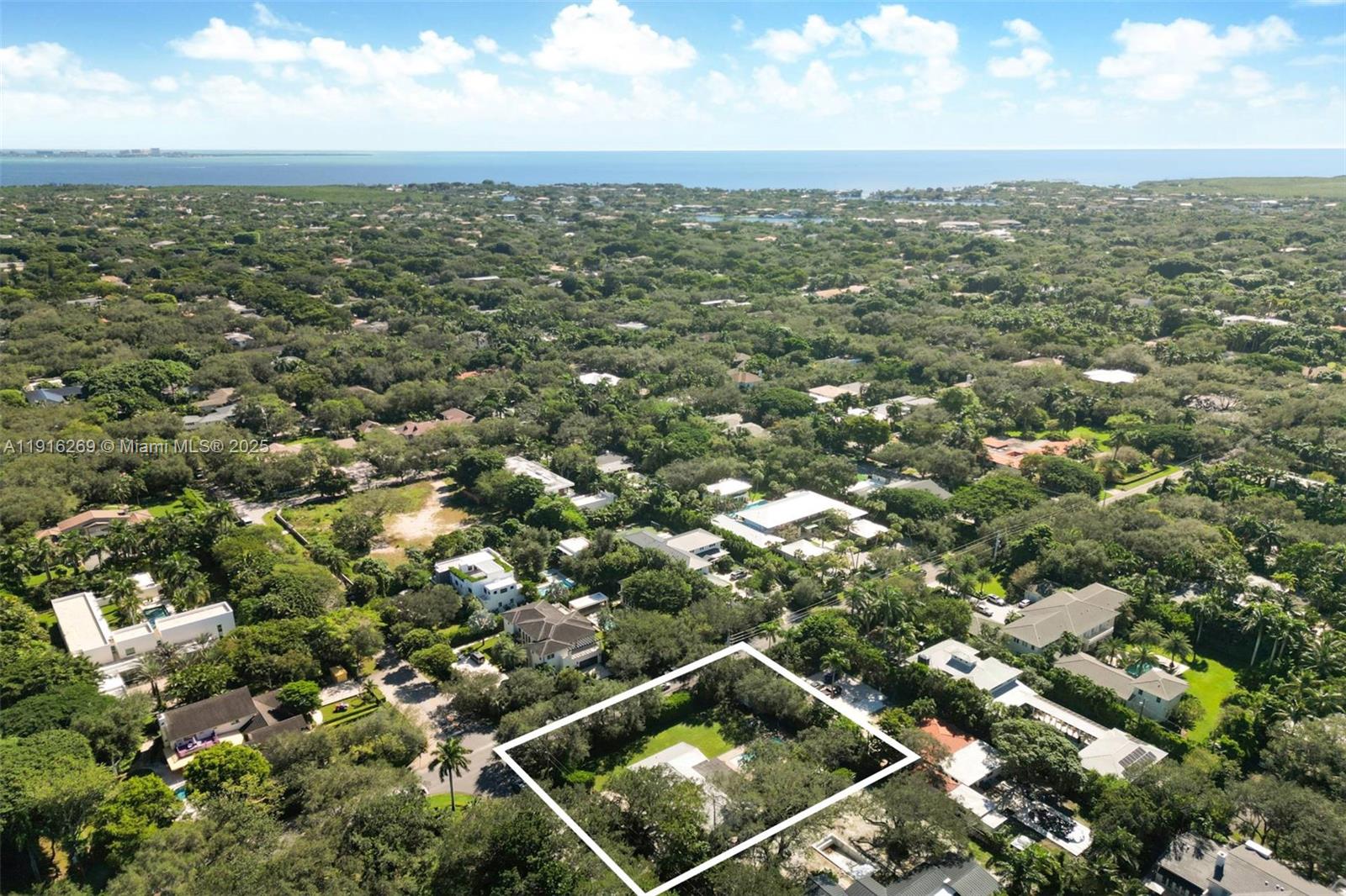   /   sq. ft. $ 2025-11-18 0 Photo