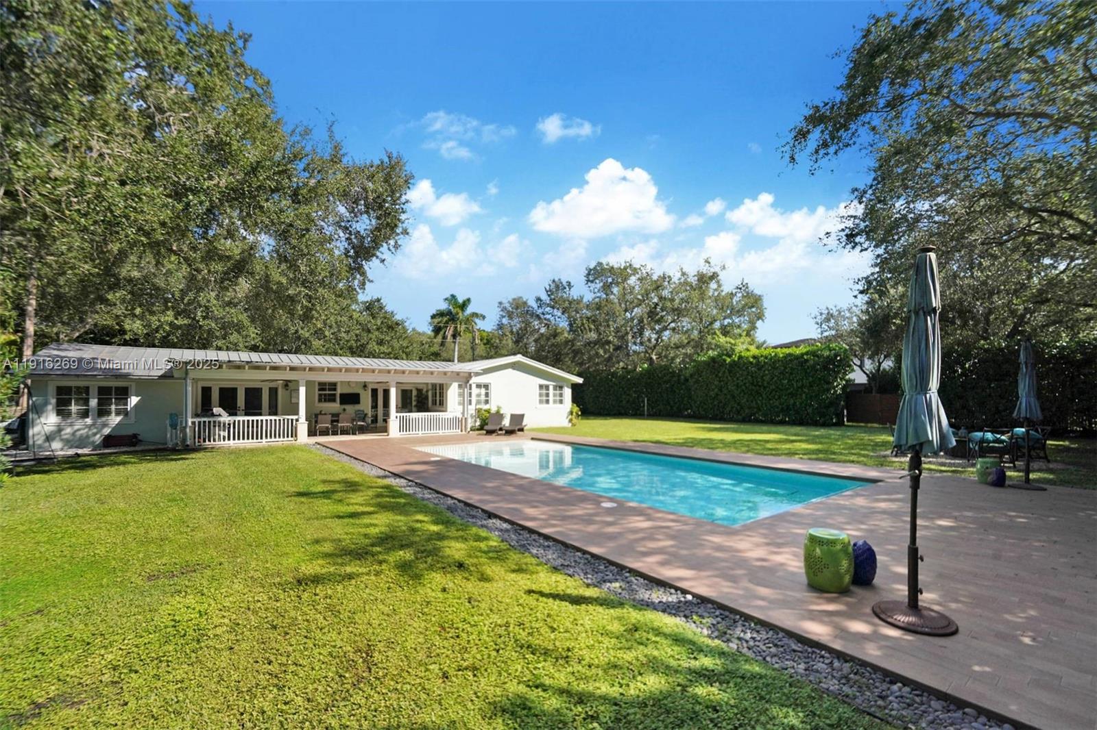   /   sq. ft. $ 2025-11-18 0 Photo