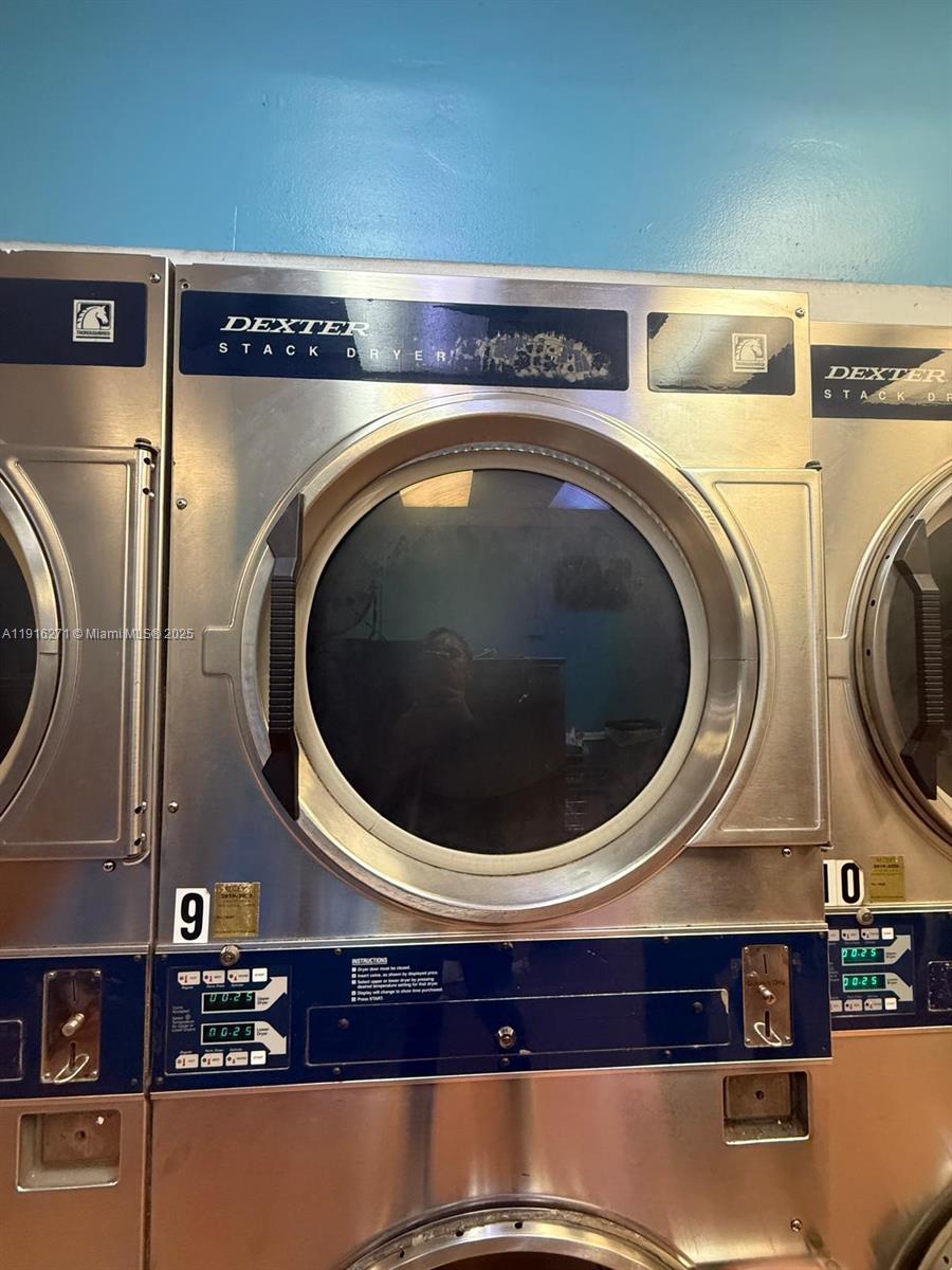 See details / sq. ft. $ 2025-11-18 0 Photo