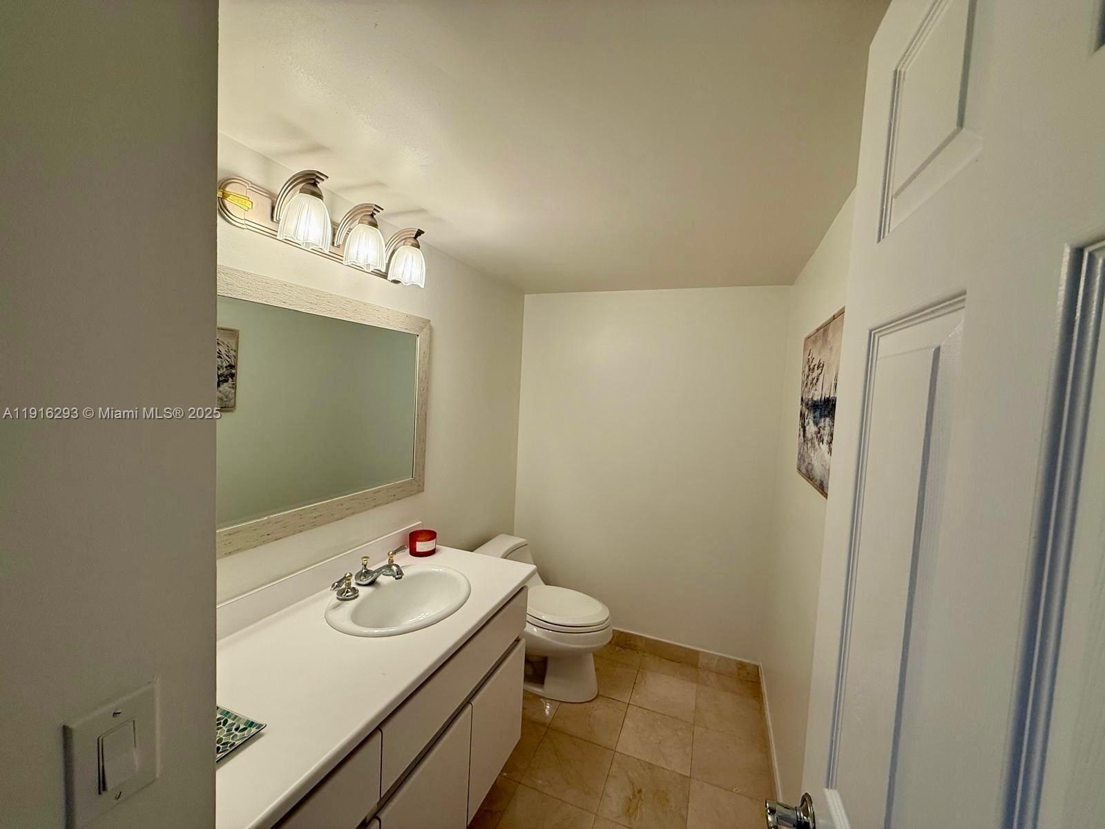 Photo of 16711 Collins Ave #410, Sunny Isles Beach, Florida, 33160 -