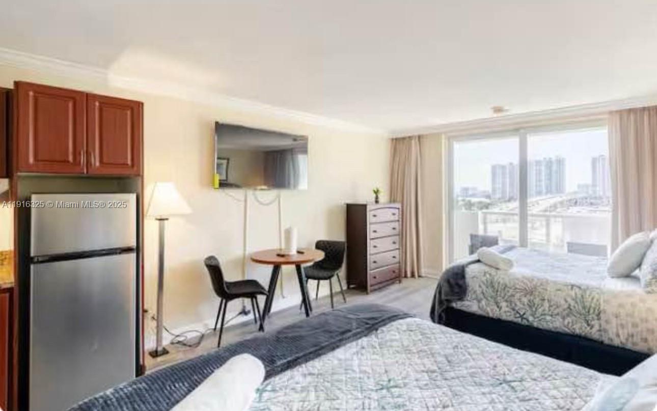 Photo of 19201 Collins Ave #733, Sunny Isles Beach, Florida, 33160 -