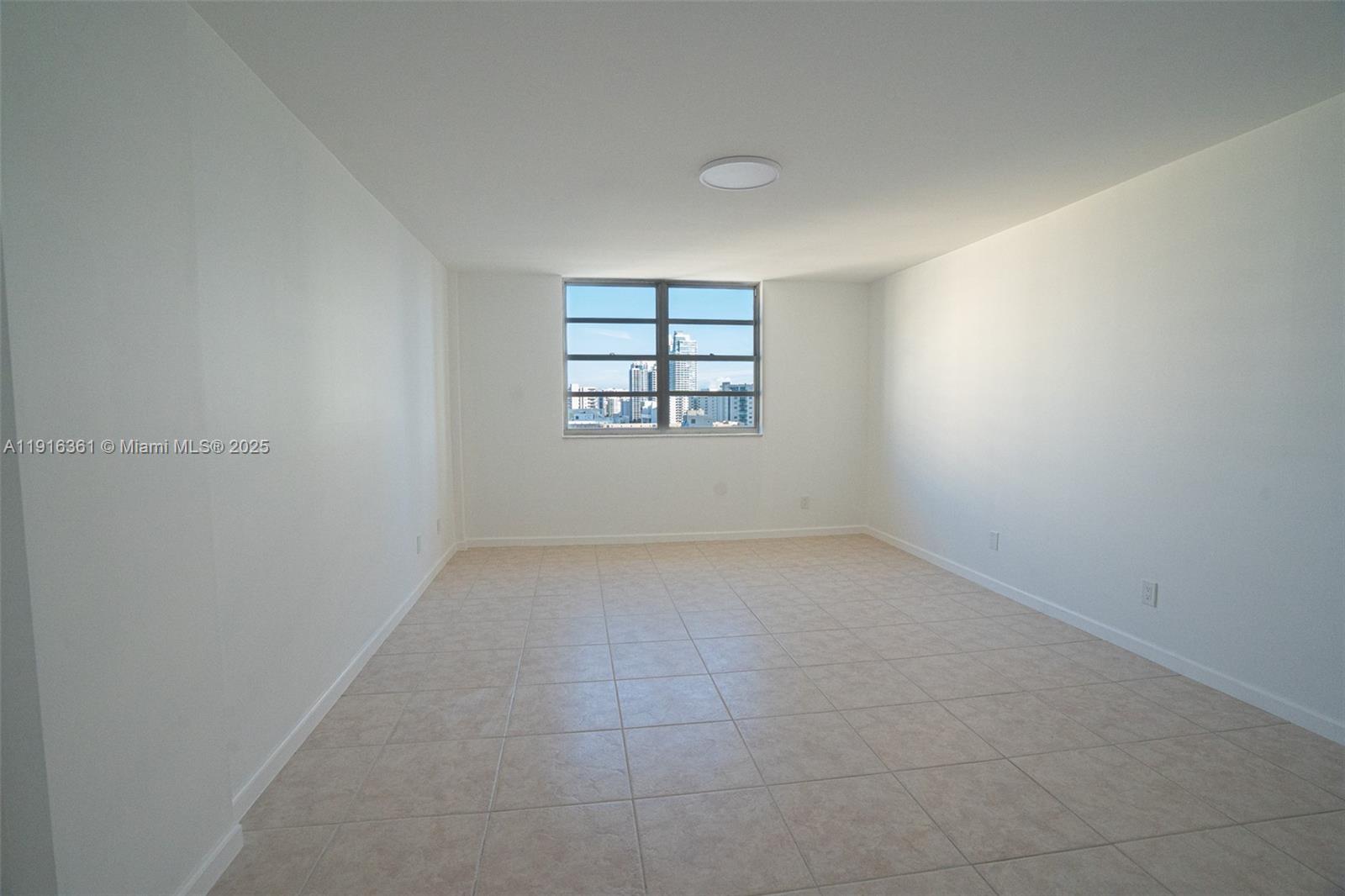 Photo of 1849 Ocean Dr  #1509, Hallandale Beach, Florida, 33009 - 
