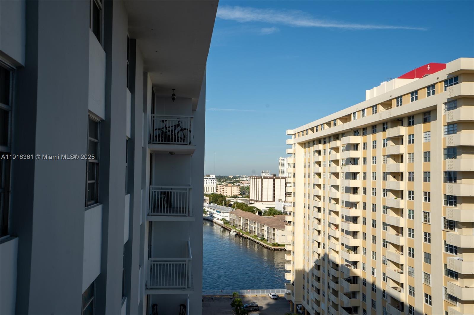 Photo of 1849 Ocean Dr  #1509, Hallandale Beach, Florida, 33009 - 