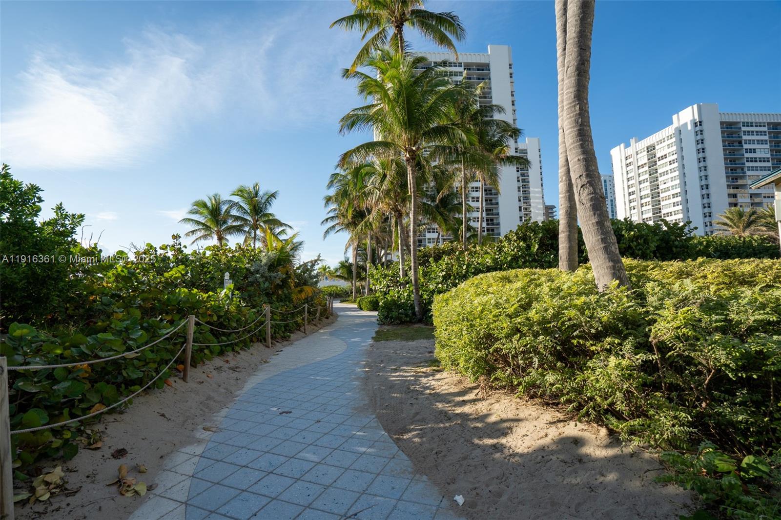 Photo of 1849 Ocean Dr  #1509, Hallandale Beach, Florida, 33009 - 