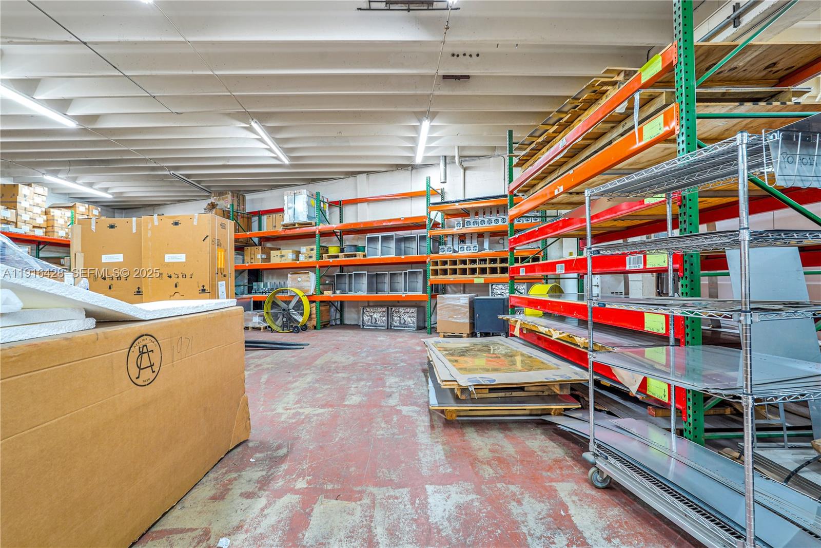 See details / sq. ft. $ 2025-11-18 0 Photo