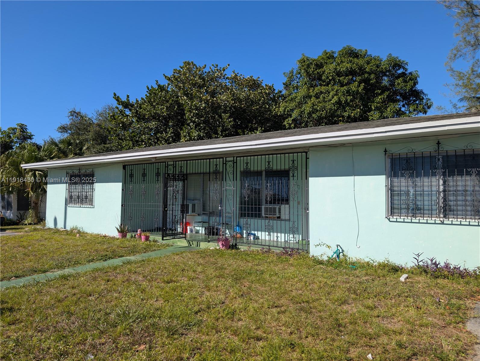 See details / 1866 sq. ft. $ 2025-11-18 0 Photo