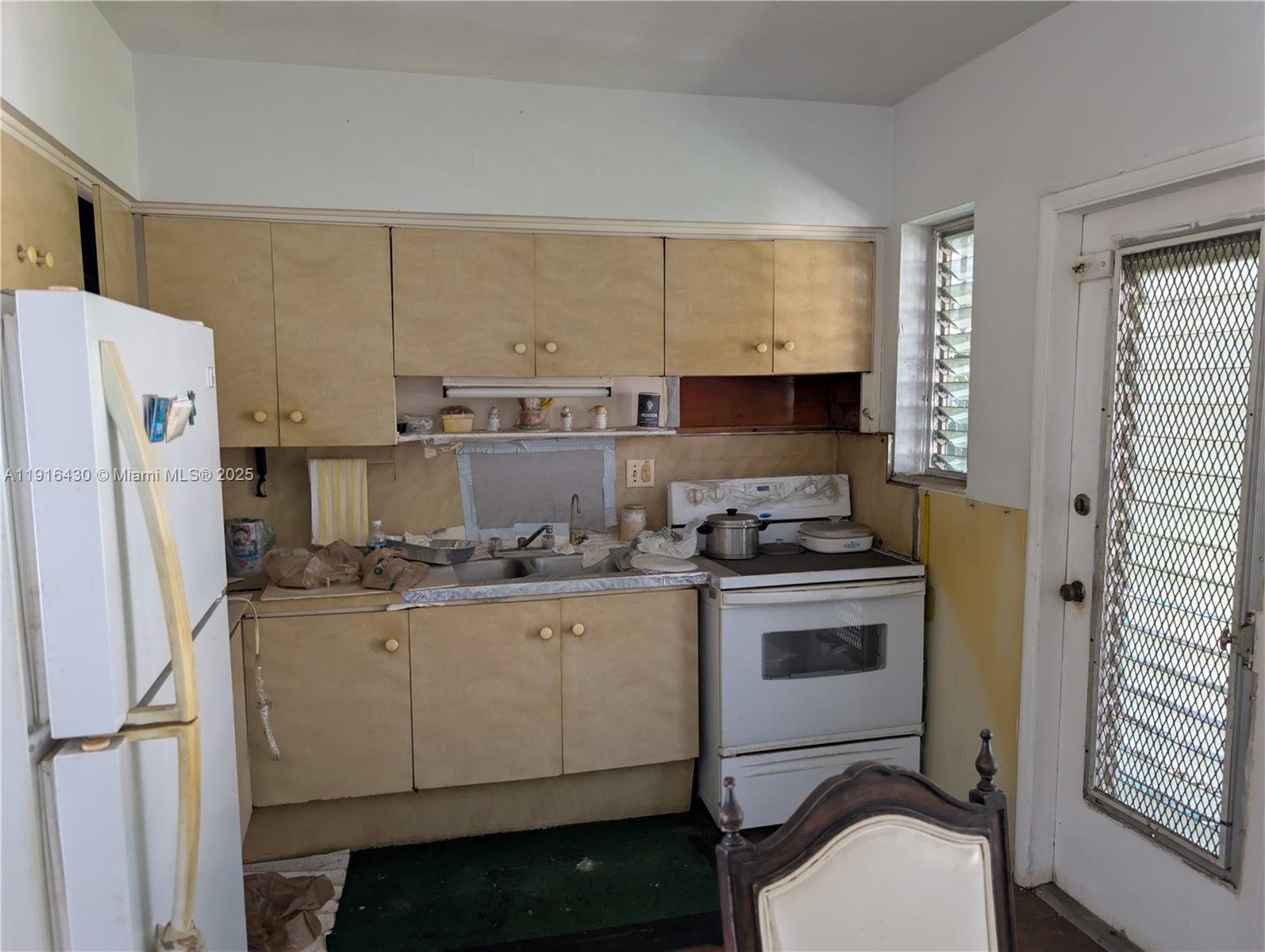 See details / 1866 sq. ft. $ 2025-11-18 0 Photo