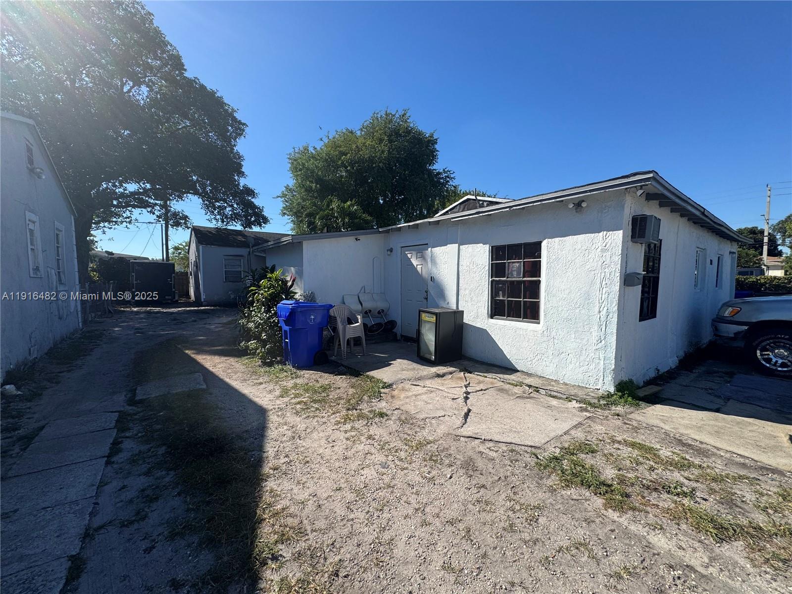   /  1369 sq. ft. $ 2025-11-18 0 Photo