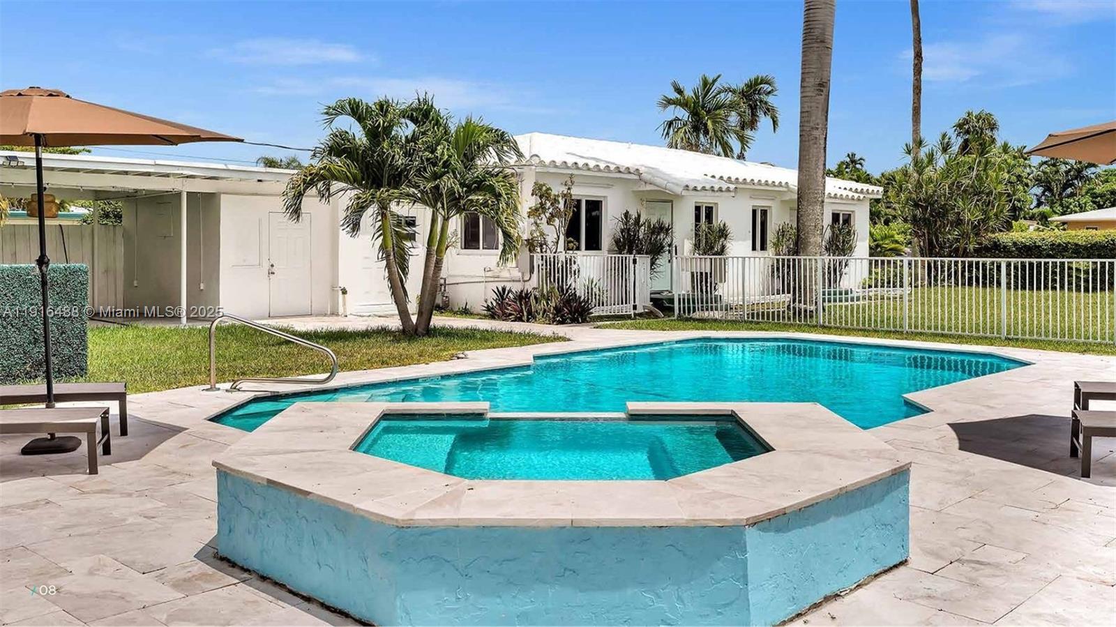   /   sq. ft. $ 2025-11-18 0 Photo