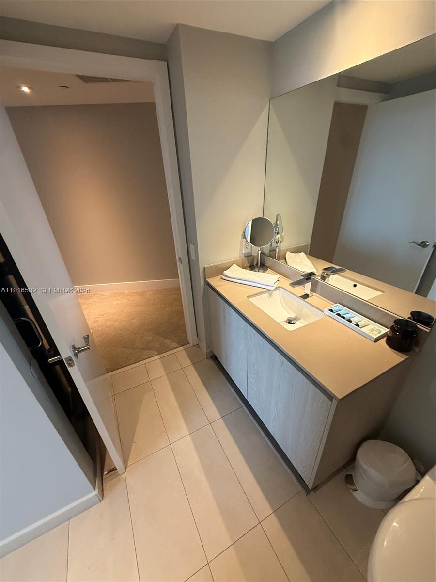 See details 2711 2 / 2 1087 sq. ft. $ 2025-12-26 0 Photo