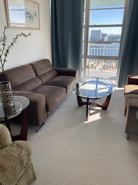 See details 1605 1 / 2 1104 sq. ft. $ 2025-12-06 0 Photo