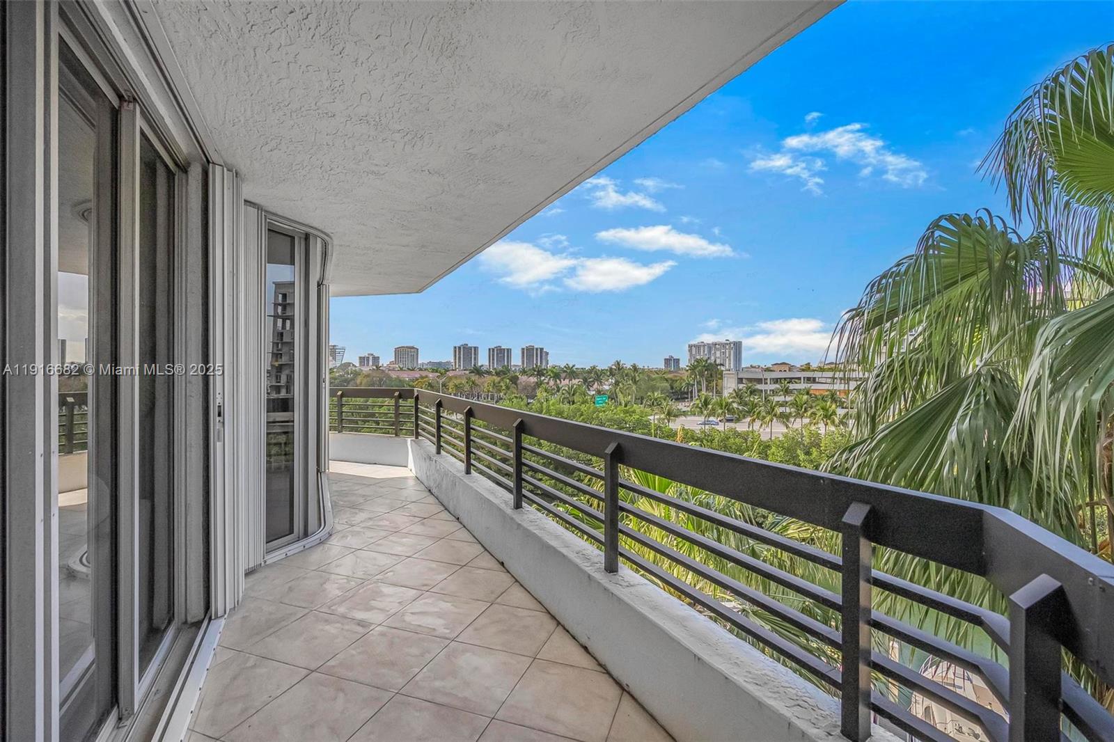 Photo of 3500 Mystic Pointe Dr  #604, Aventura, Florida, 33180 - 