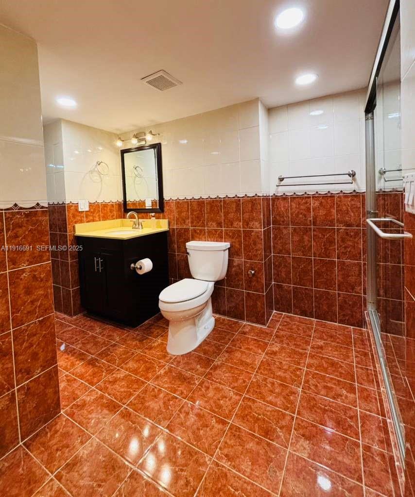 Photo of 3625 Country Club Dr #2505, Aventura, Florida, 33180 -