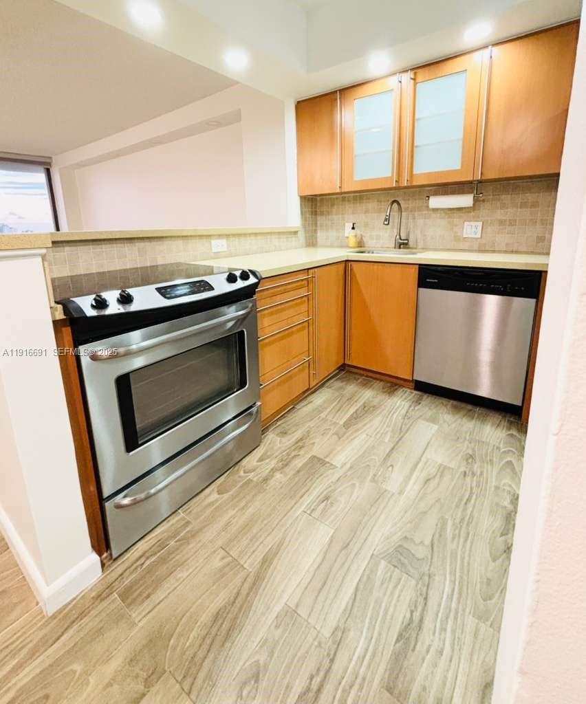 Photo of 3625 Country Club Dr #2505, Aventura, Florida, 33180 -