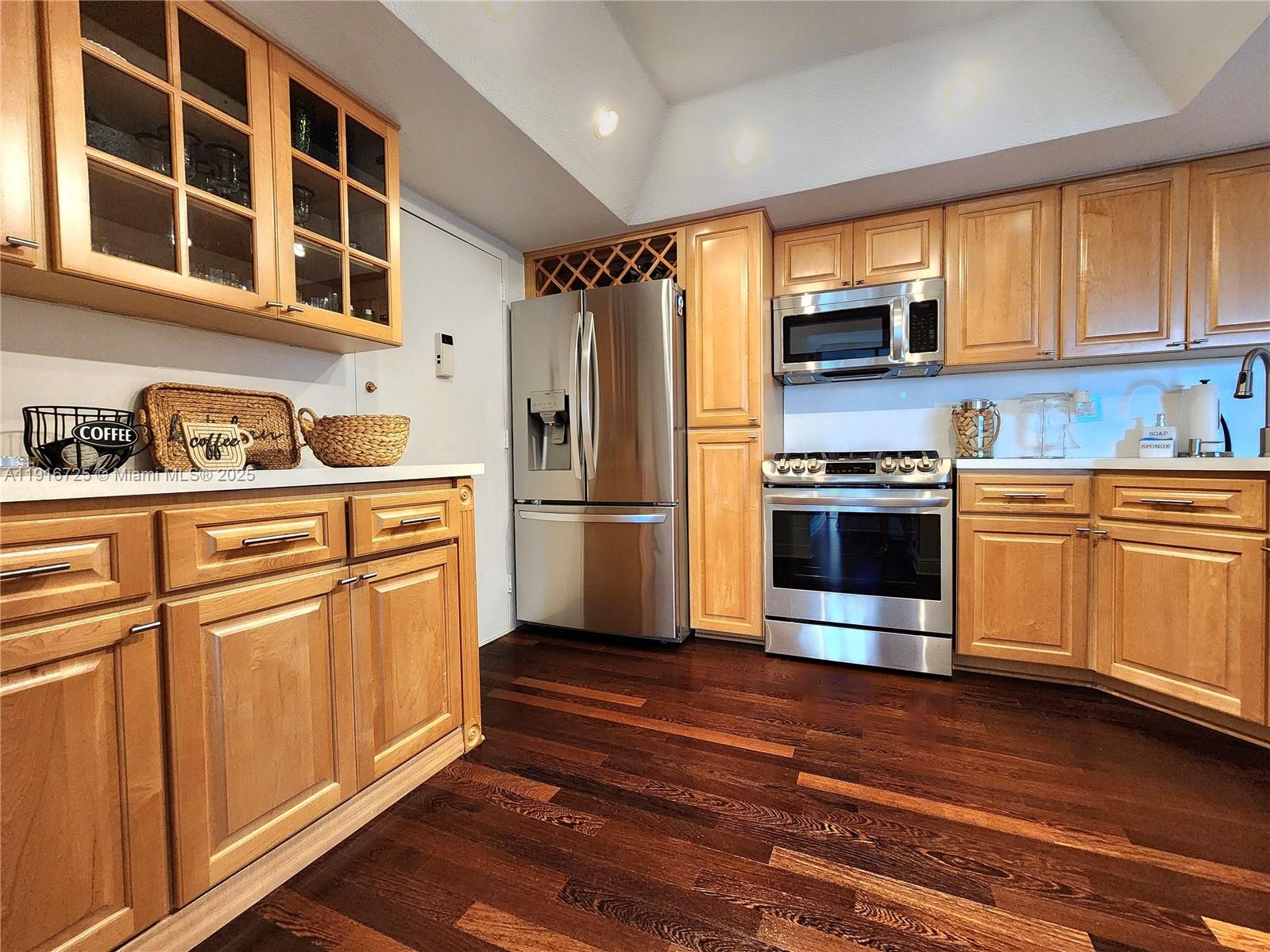 Photo of 2030 Ocean Dr  #1107, Hallandale Beach, Florida, 33009 - 