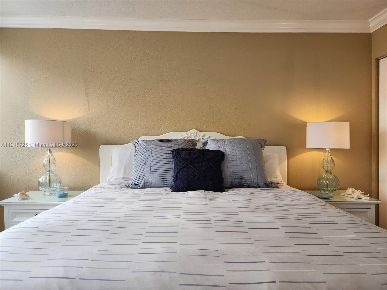 Photo of 2030 Ocean Dr  #1107, Hallandale Beach, Florida, 33009 - 