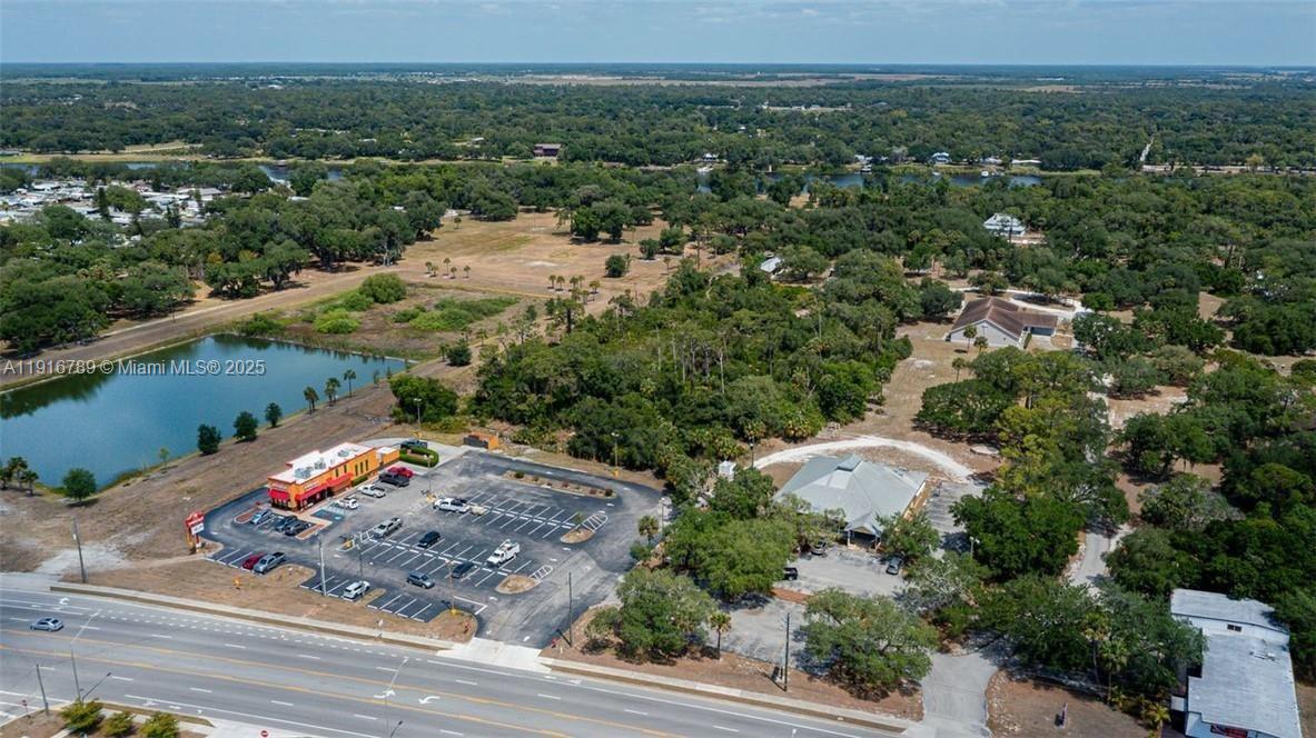   /   sq. ft. $ 2025-11-19 0 foto