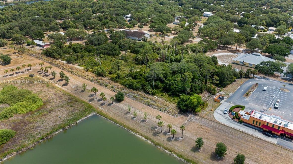   /   sq. ft. $ 2025-11-19 0 foto