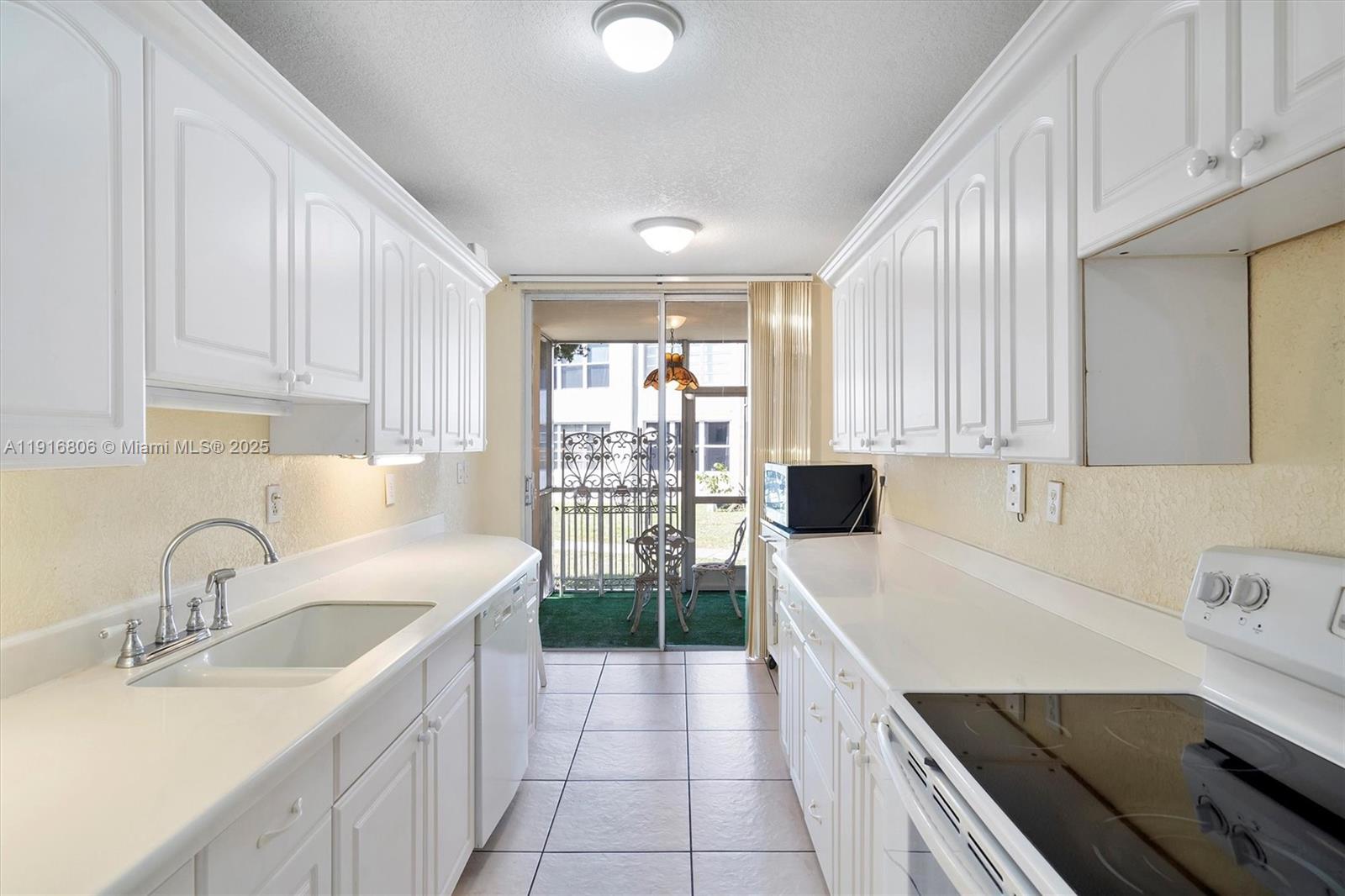 110 2 / 2 1770 sq. ft. $ 2025-11-19 0 Photo