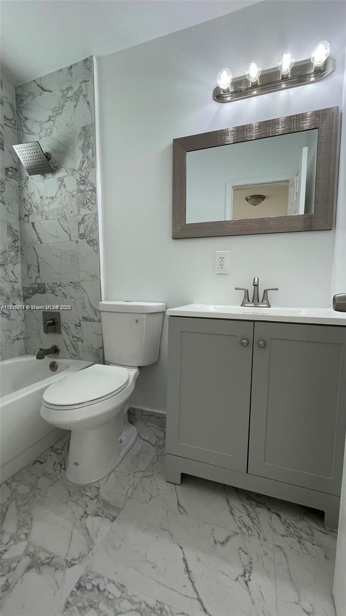   /  2525 sq. ft. $ 2025-11-19 0 foto