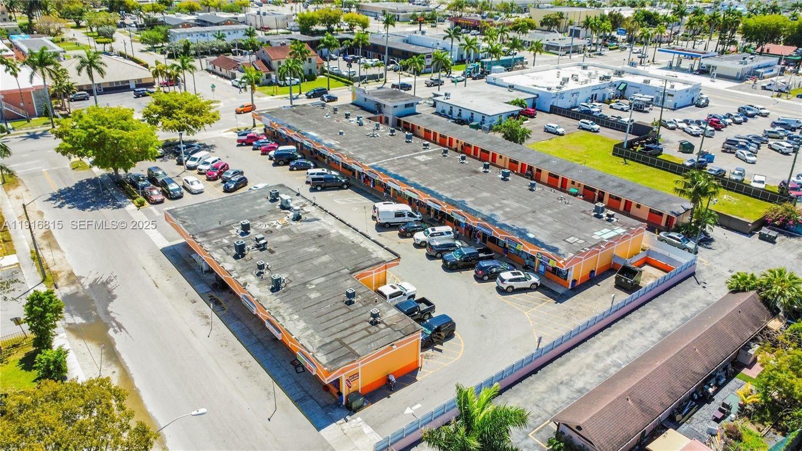   /   кв.футов $ 2026-01-05 0 Фото