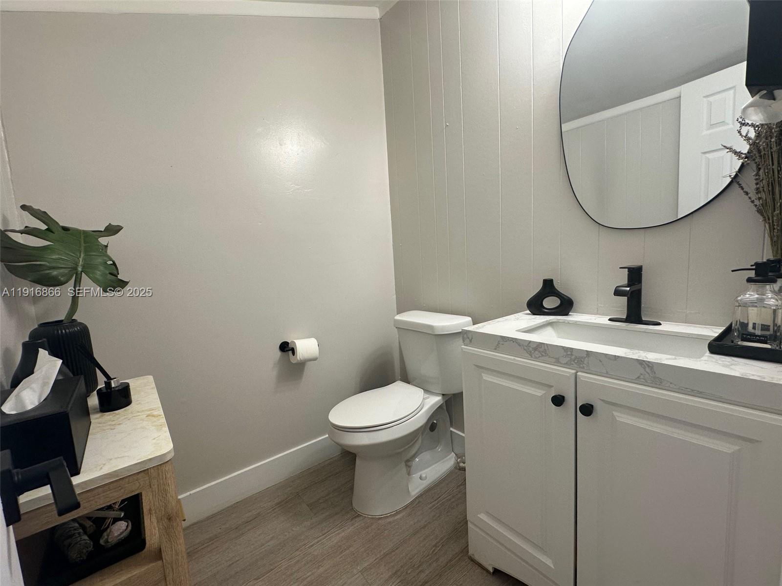   /   sq. ft. $ 2025-11-19 0 Photo