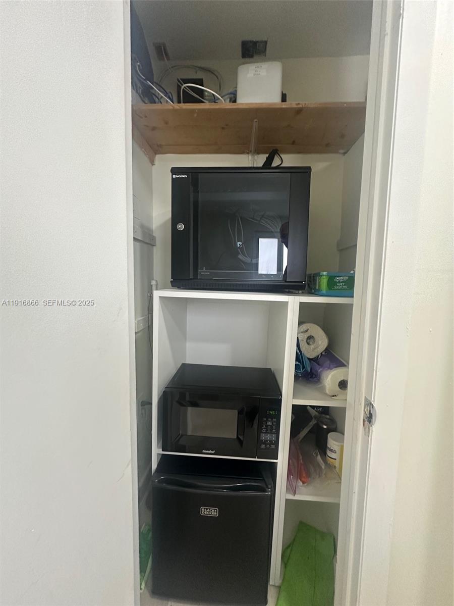   /   sq. ft. $ 2025-11-19 0 Photo