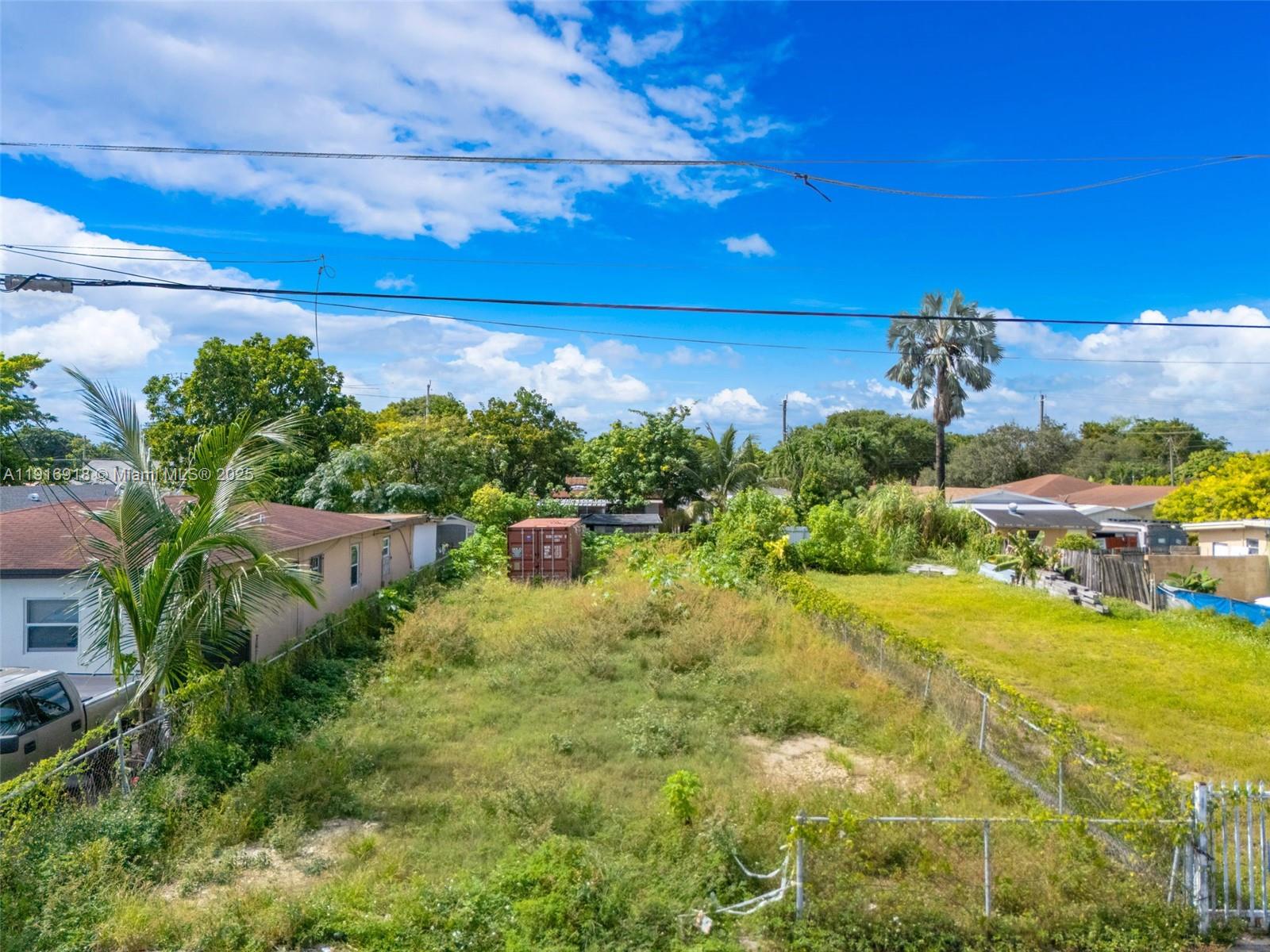   /   sq. ft. $ 2025-11-19 0 foto