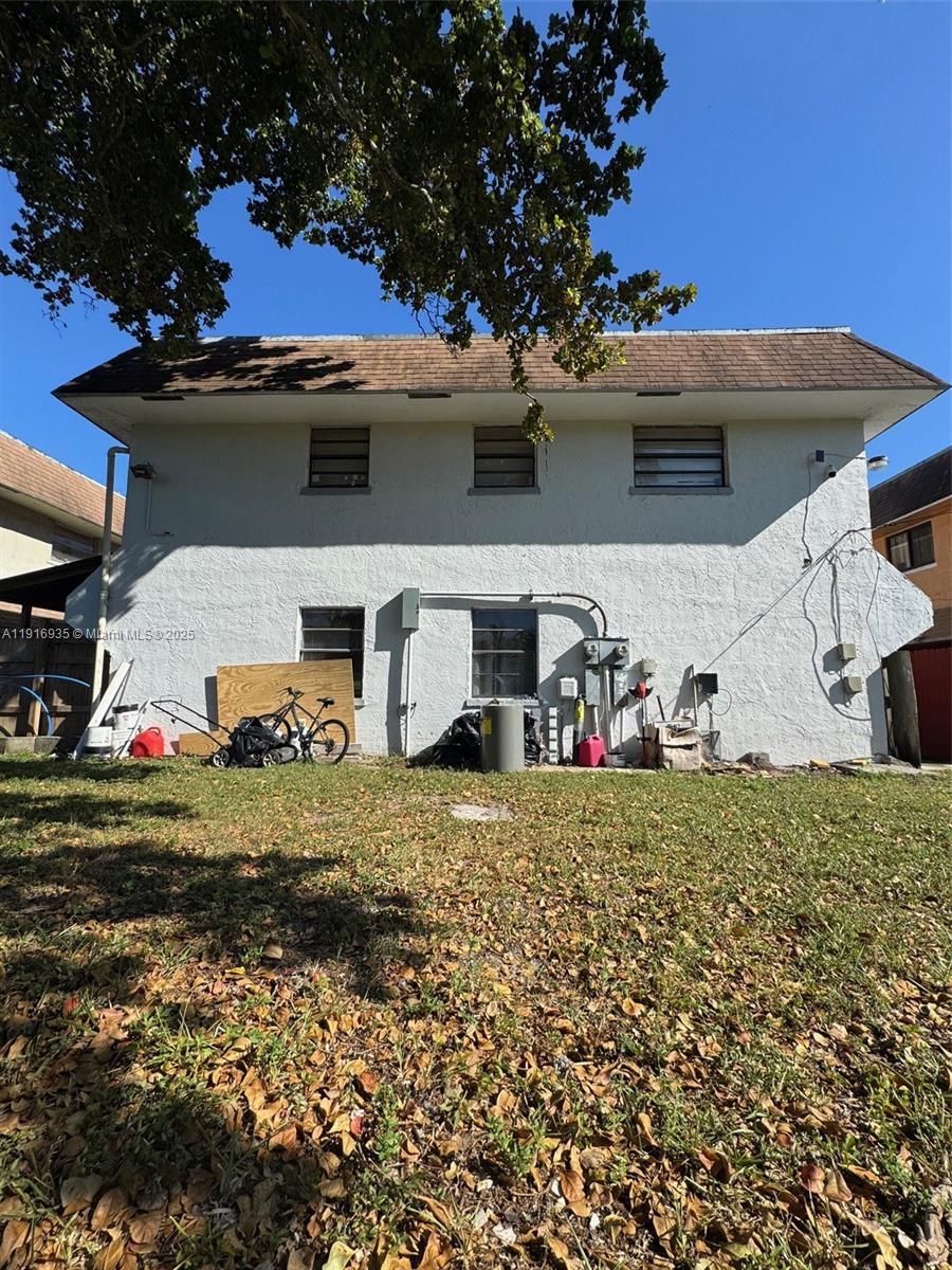   /  2554 кв.футов $ 2025-11-19 0 Фото