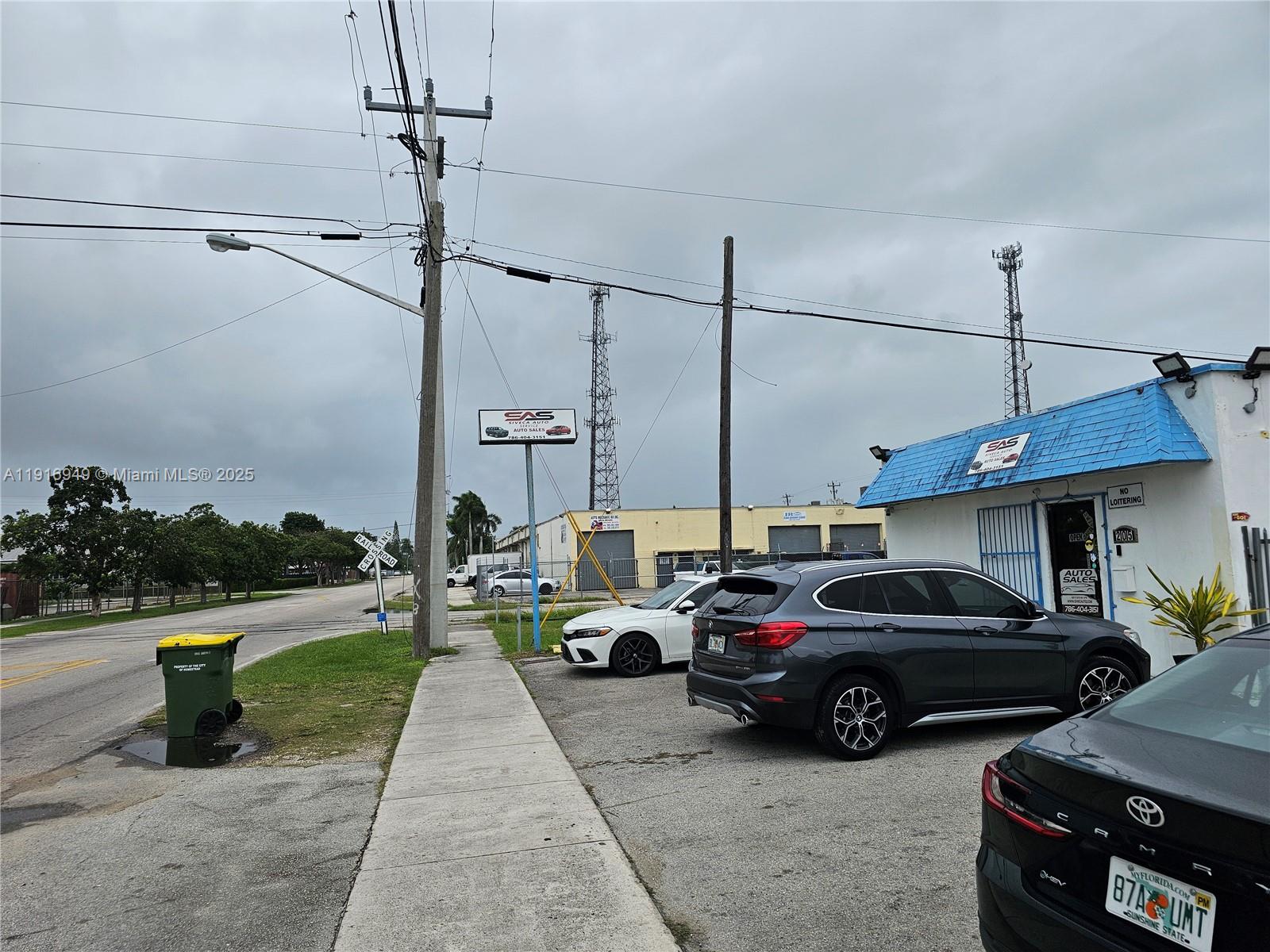 See details / sq. ft. $ 2025-11-19 0 Photo