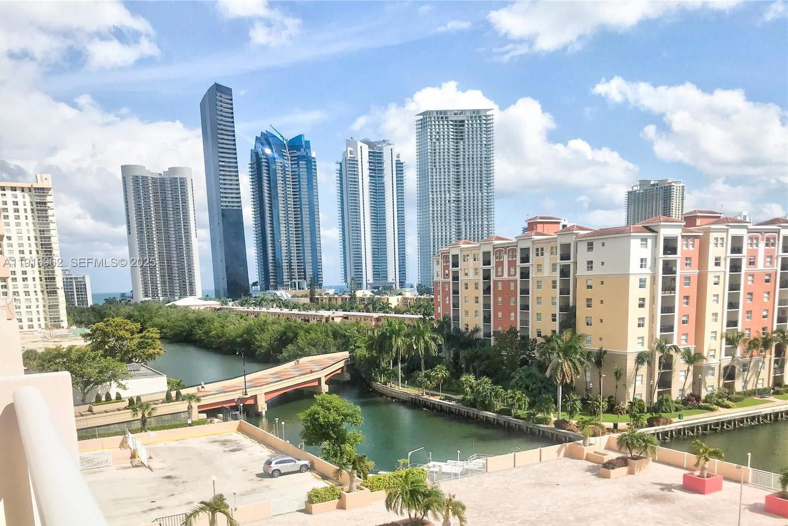 1212 2 / 2 1087 sq. ft. $ 2025-12-08 0 Photo