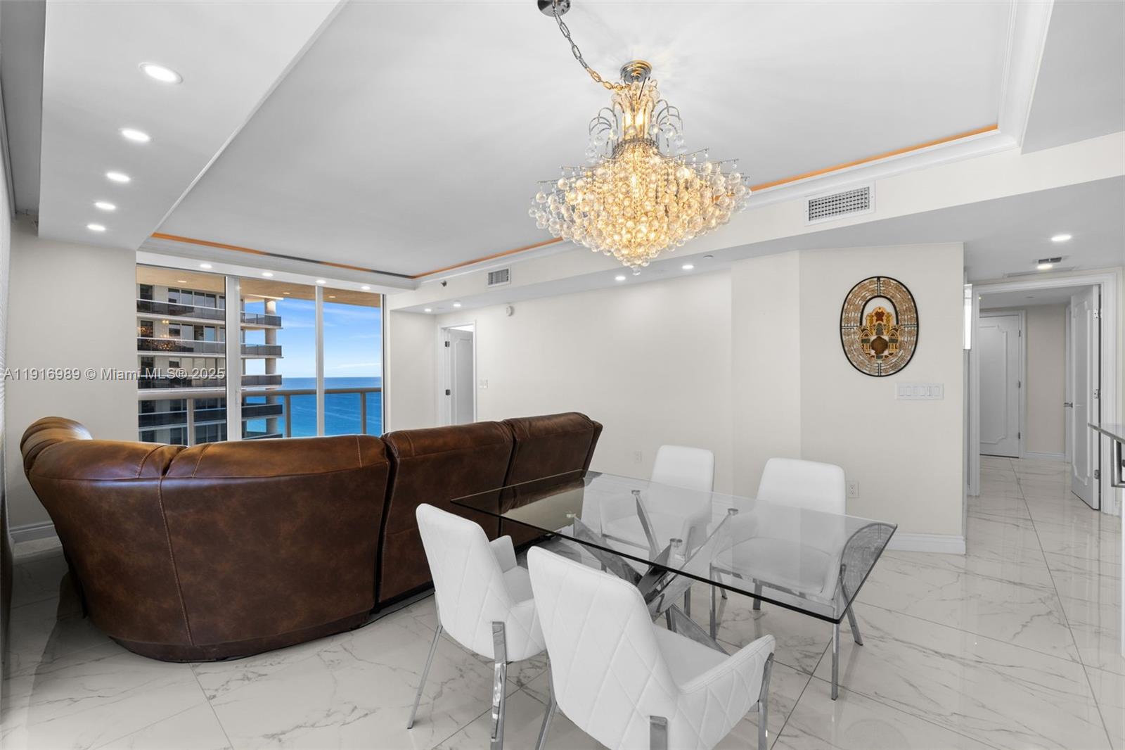 3708 2 / 2 1458 sq. ft. $ 2025-11-19 0 Photo