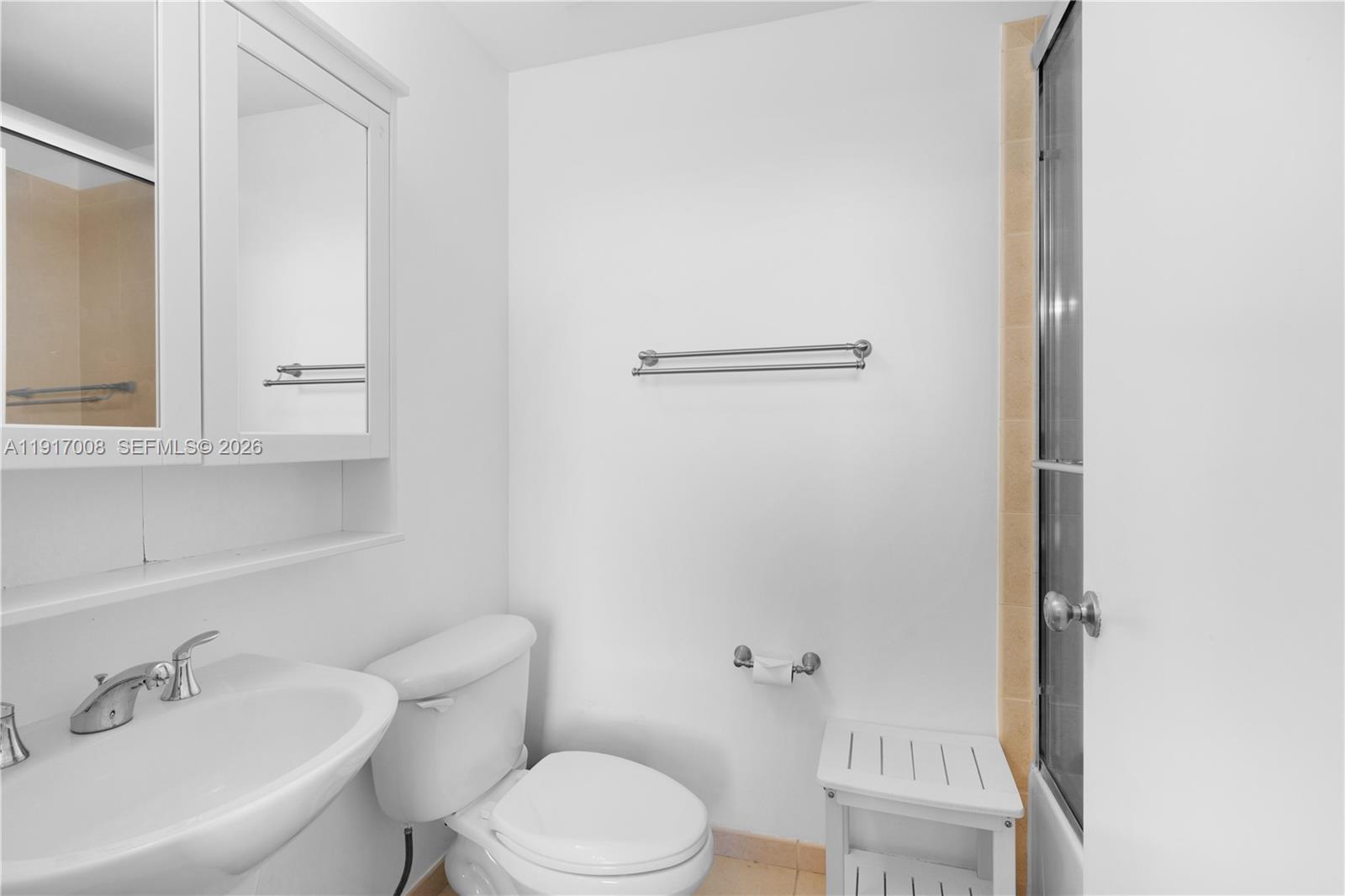 Photo of 3340 190th St  #909, Aventura, Florida, 33180 - 