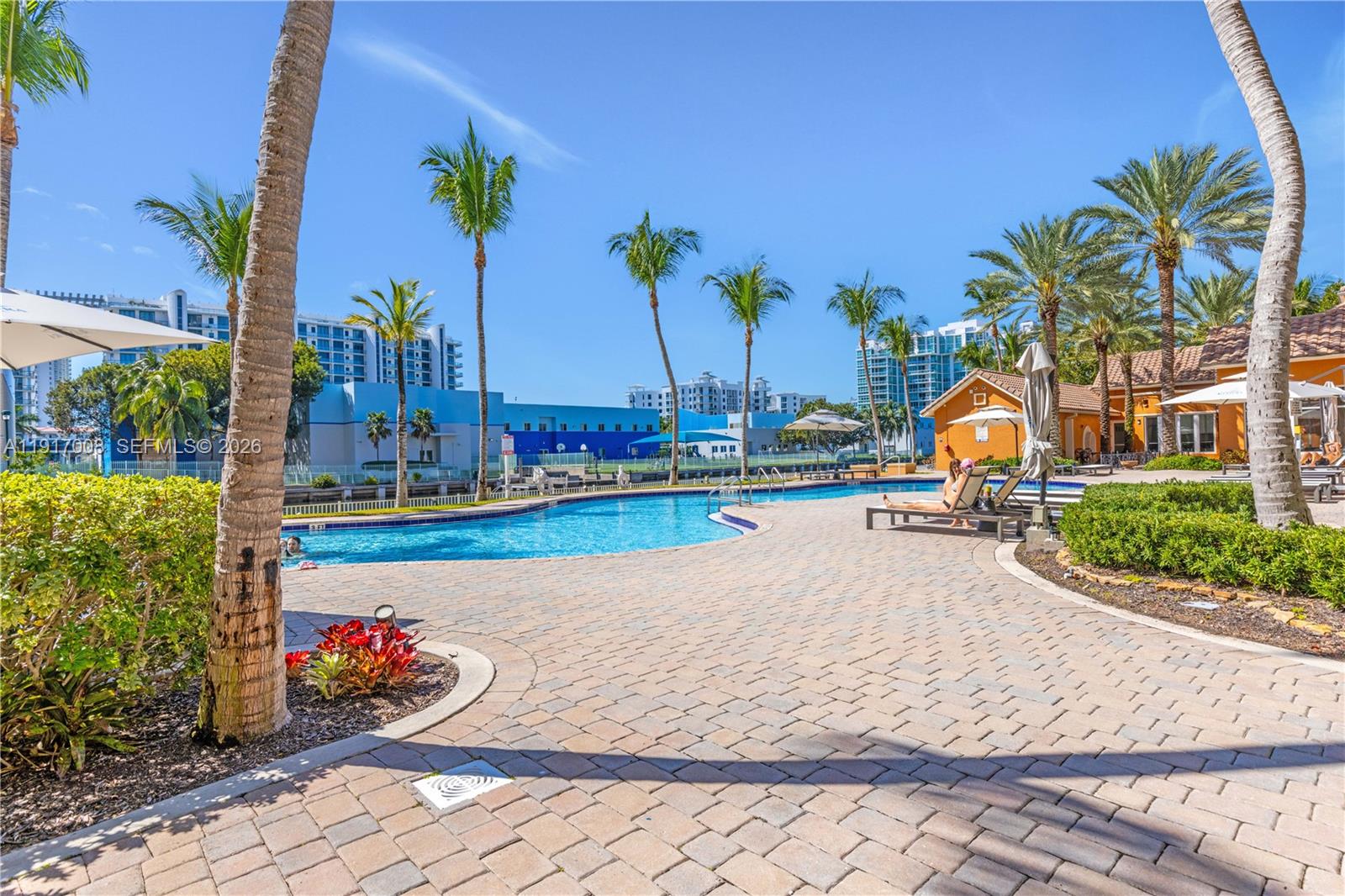 Photo of 3340 190th St  #909, Aventura, Florida, 33180 - 