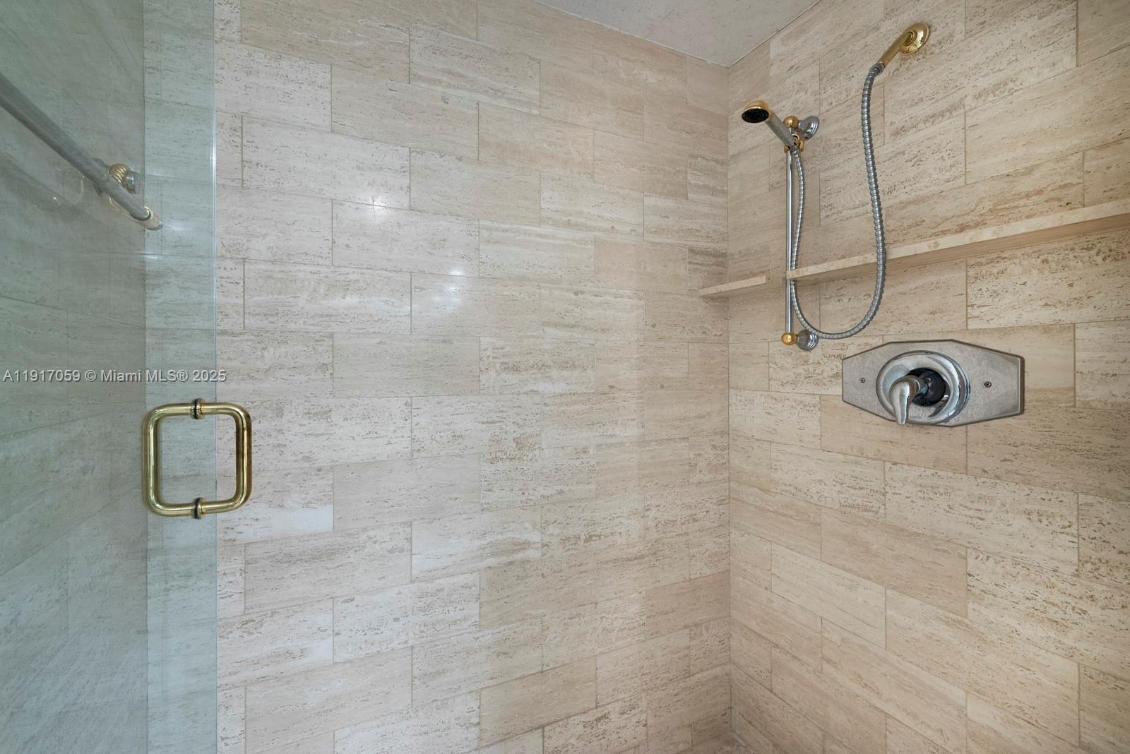 Photo of 20281 Country Club Dr  #1009, Aventura, Florida, 33180 - Primary Bathroom