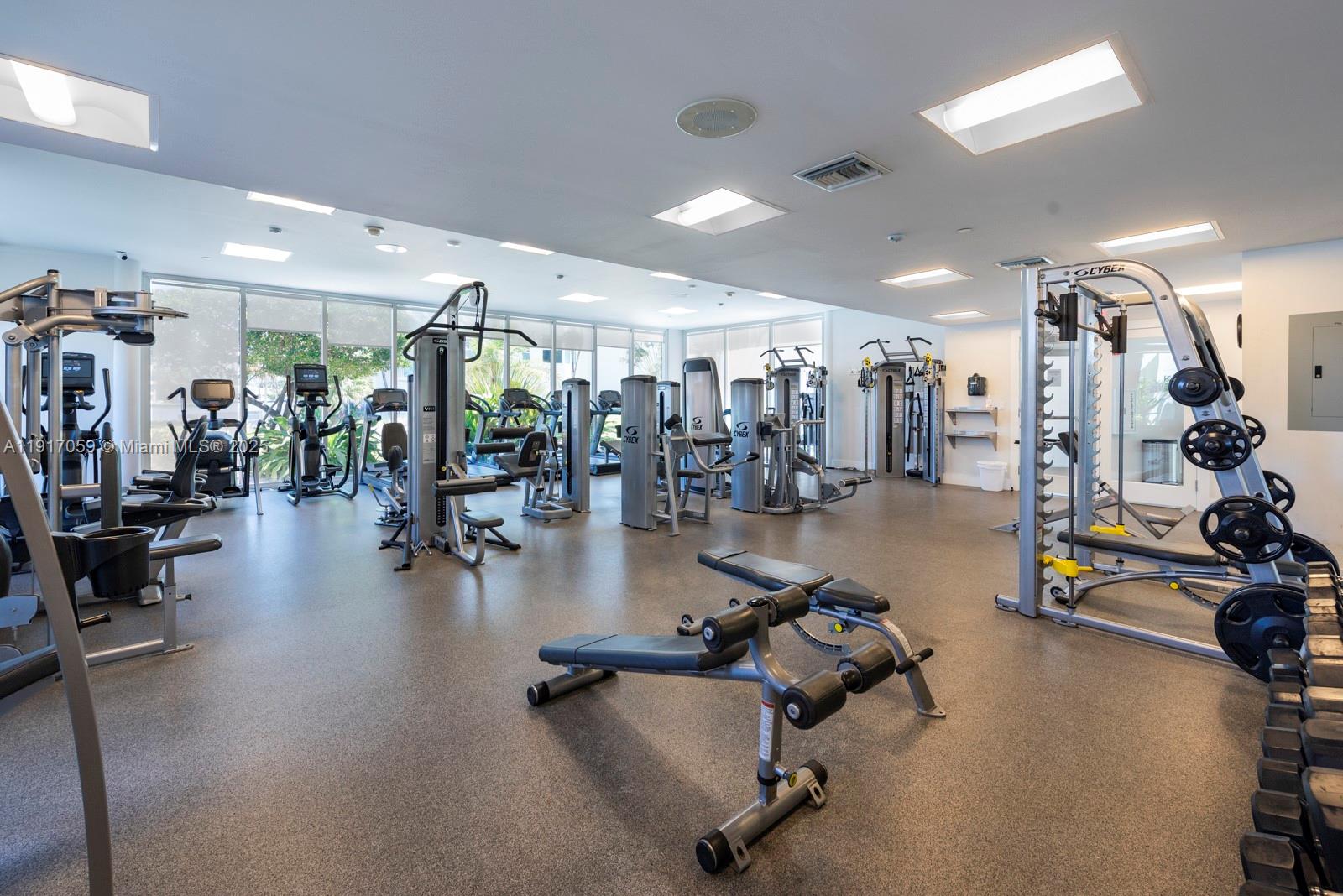 Photo of 20281 Country Club Dr  #1009, Aventura, Florida, 33180 - 